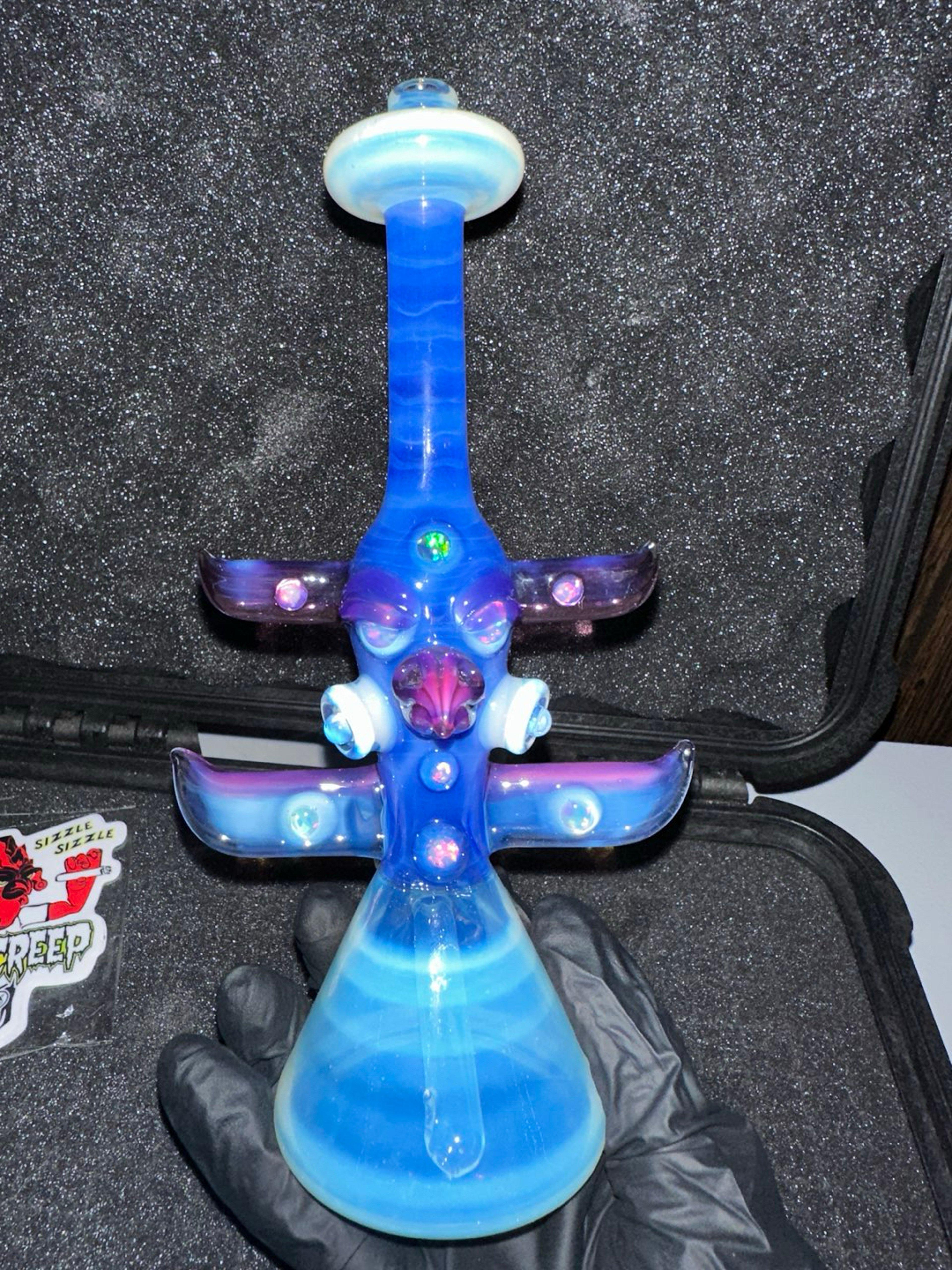 Preview pic of Creep Glass Totem Bird