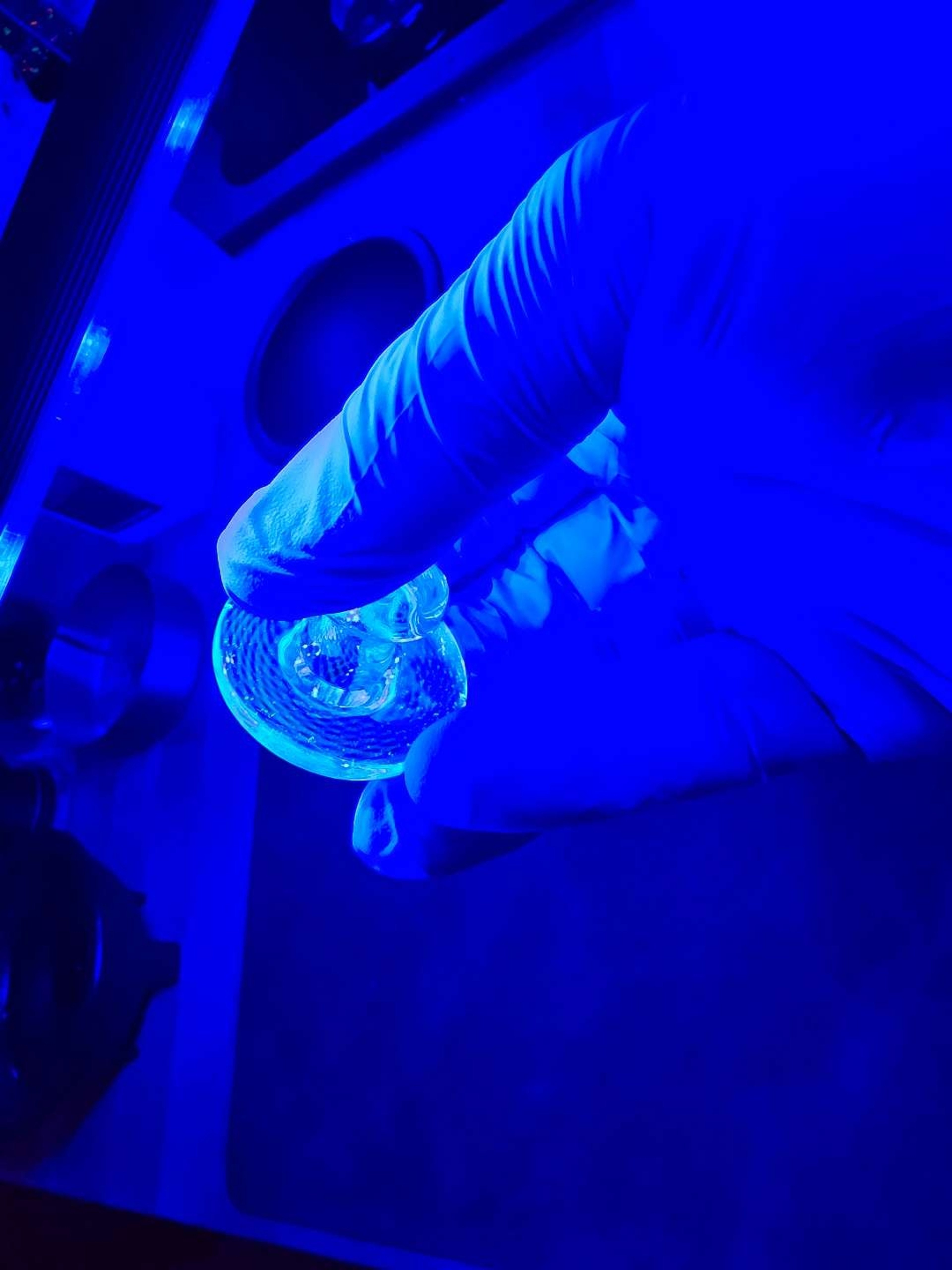 Uv spinner cap image 0