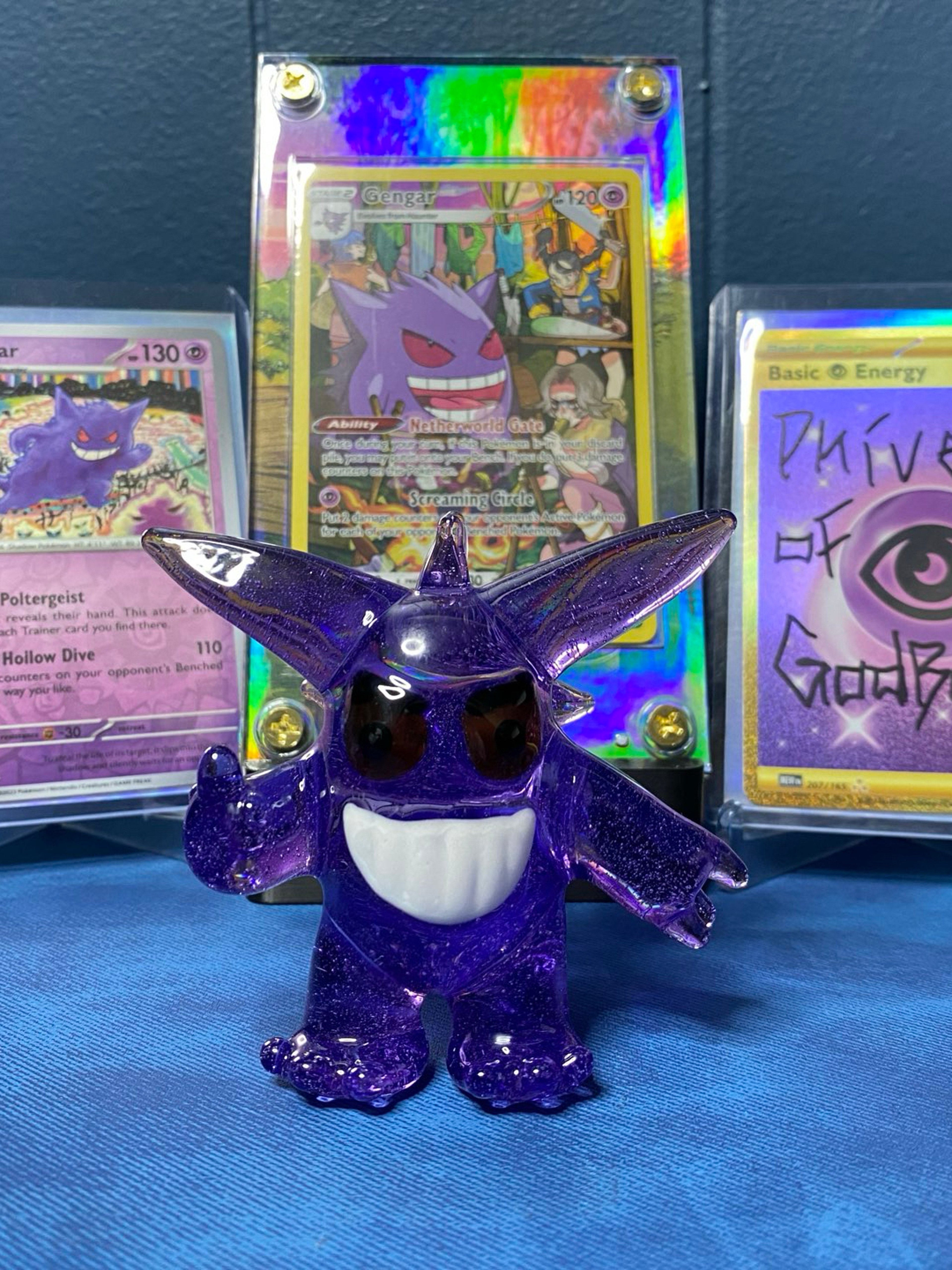 Preview pic of Gengar Glass Desk Piece with Gengar Trainer Gallery from Lost Origin & Extended Art Case
