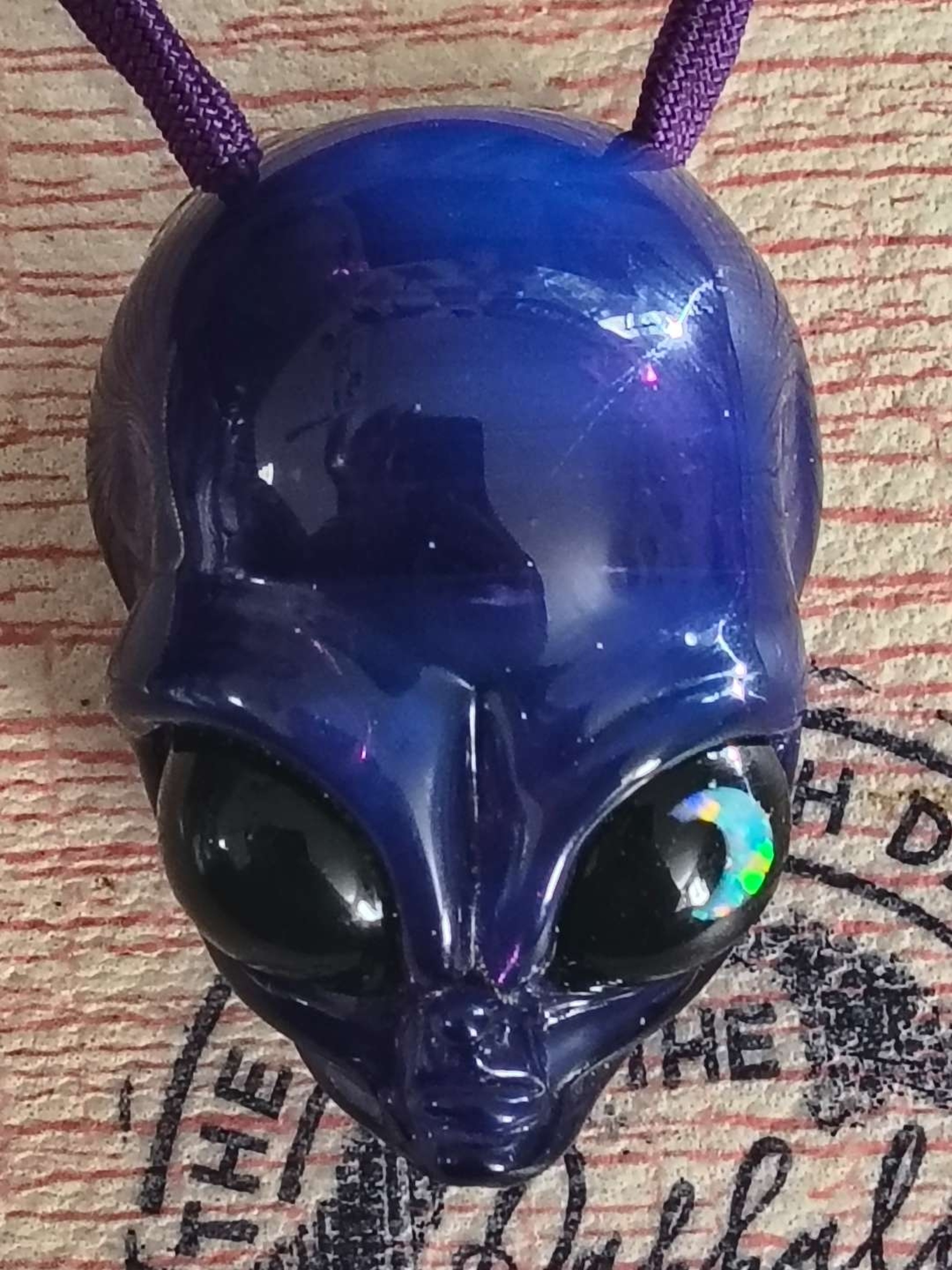 Preview pic of Ghost alien head
