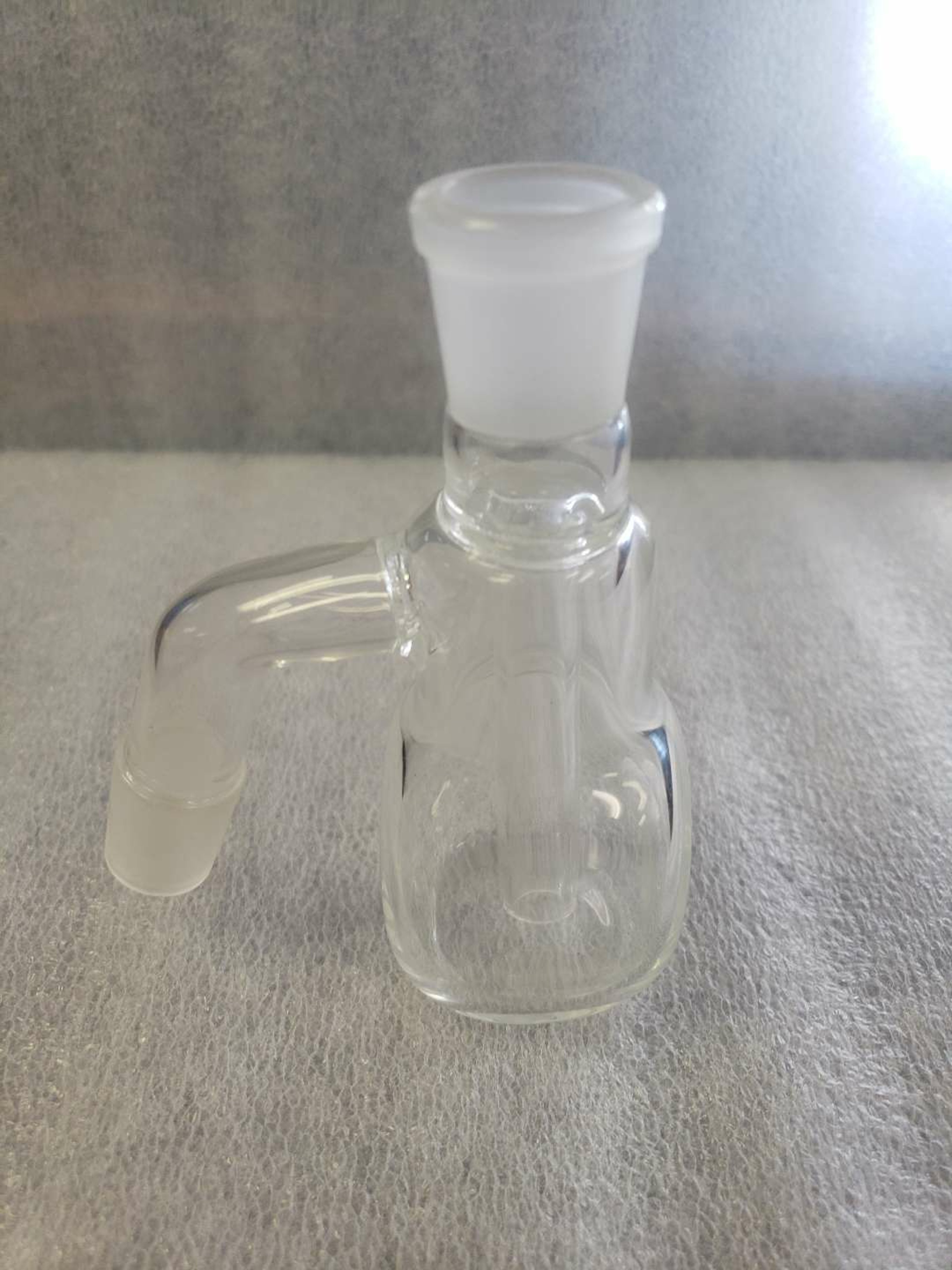 Preview pic of 19mm Clear Ash Catcher