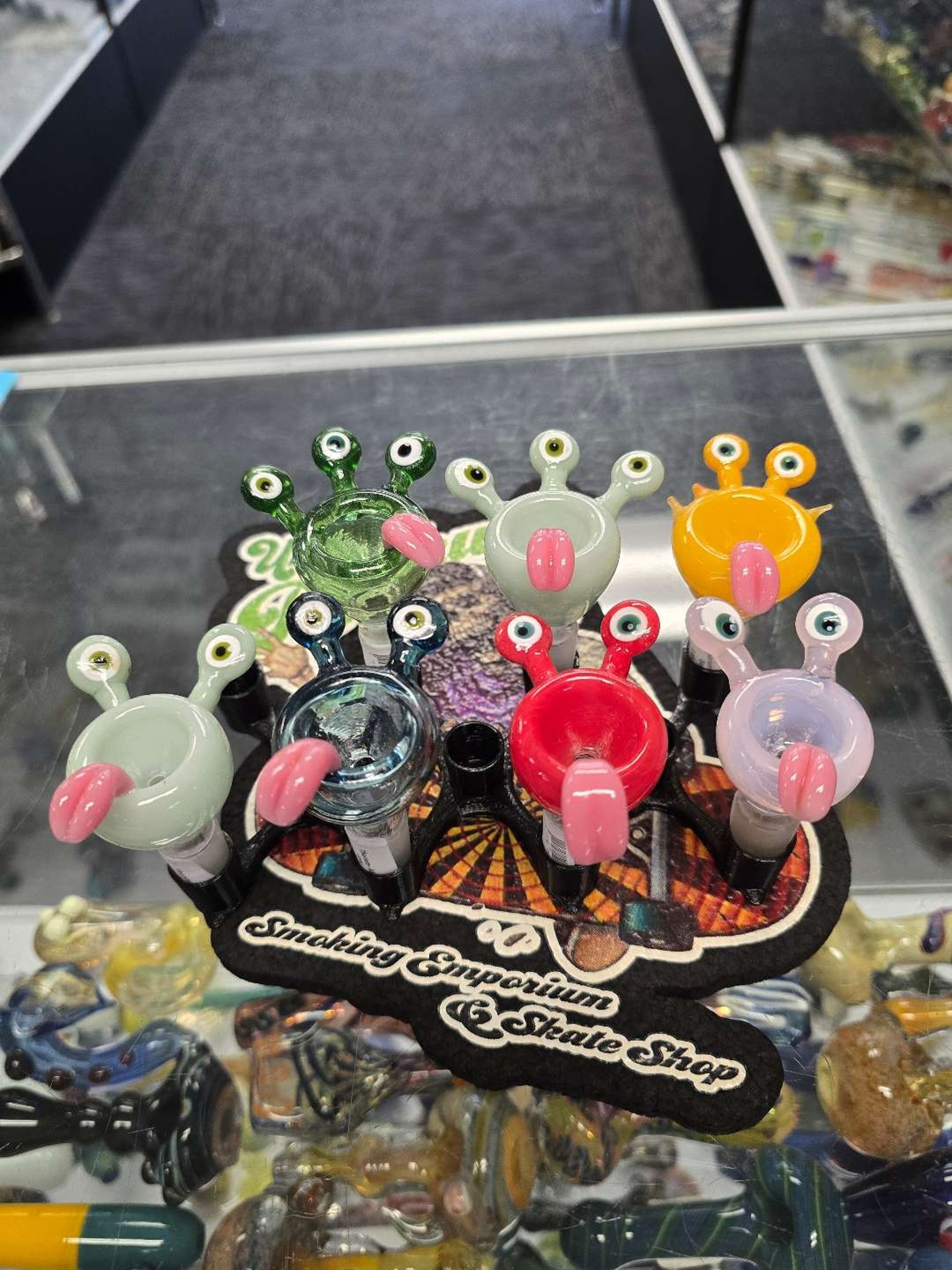 Thorium Glass - Alien GonG Bowl image 0