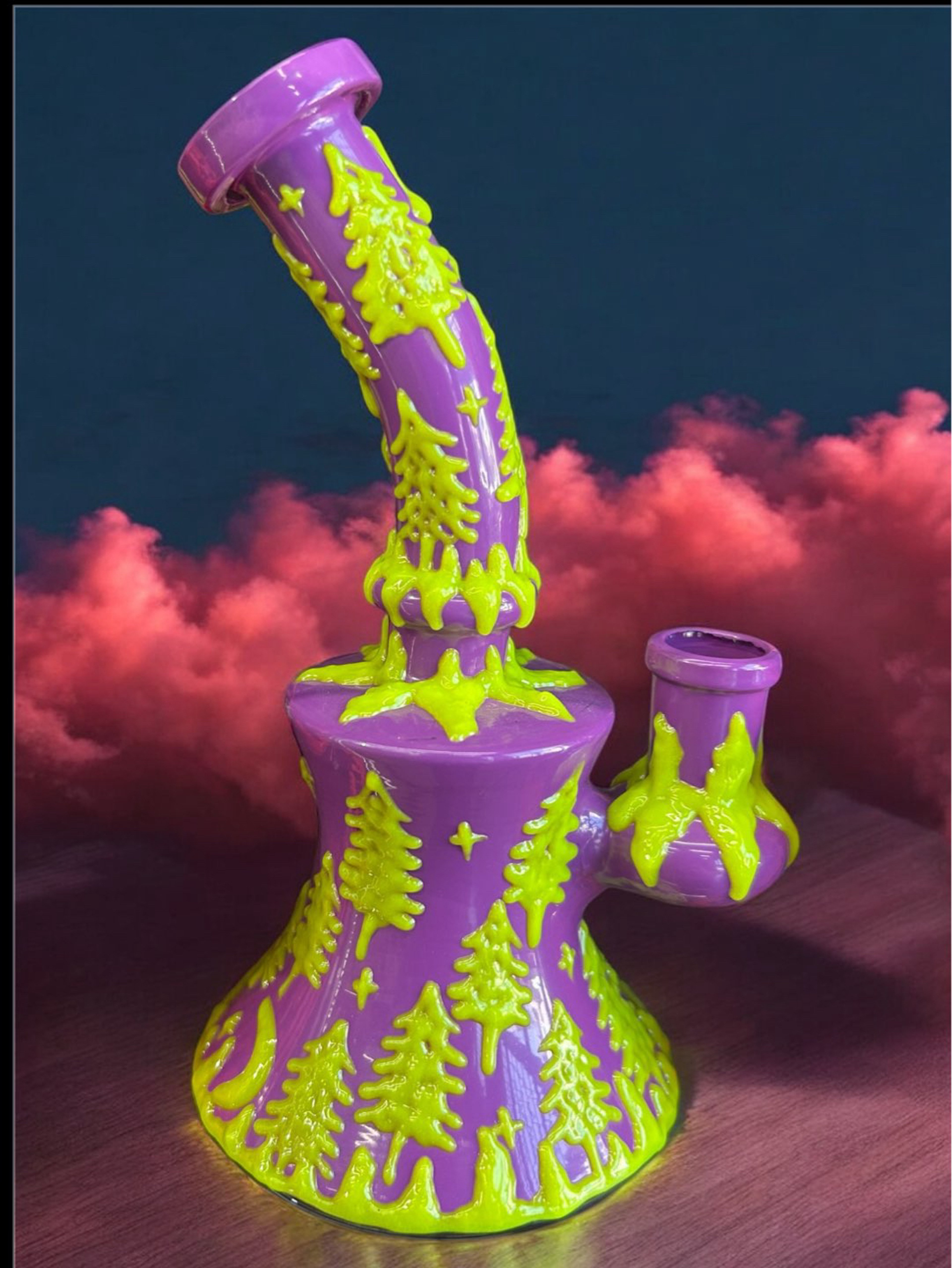 Preview pic of (Style 2) “Neon Hollows” Halloween Glow in the Dark 7” Bong