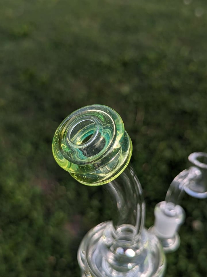 Envy Glass 10