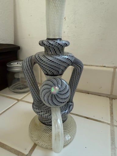 Preview pic of Daveman glass custom