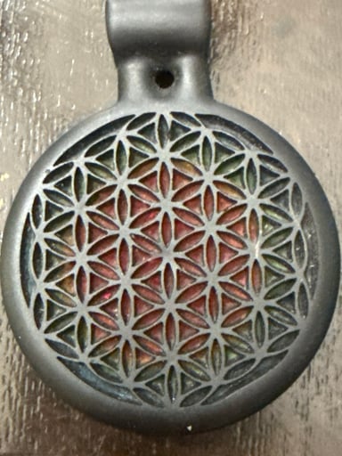 Preview pic of Etched 3d pendant