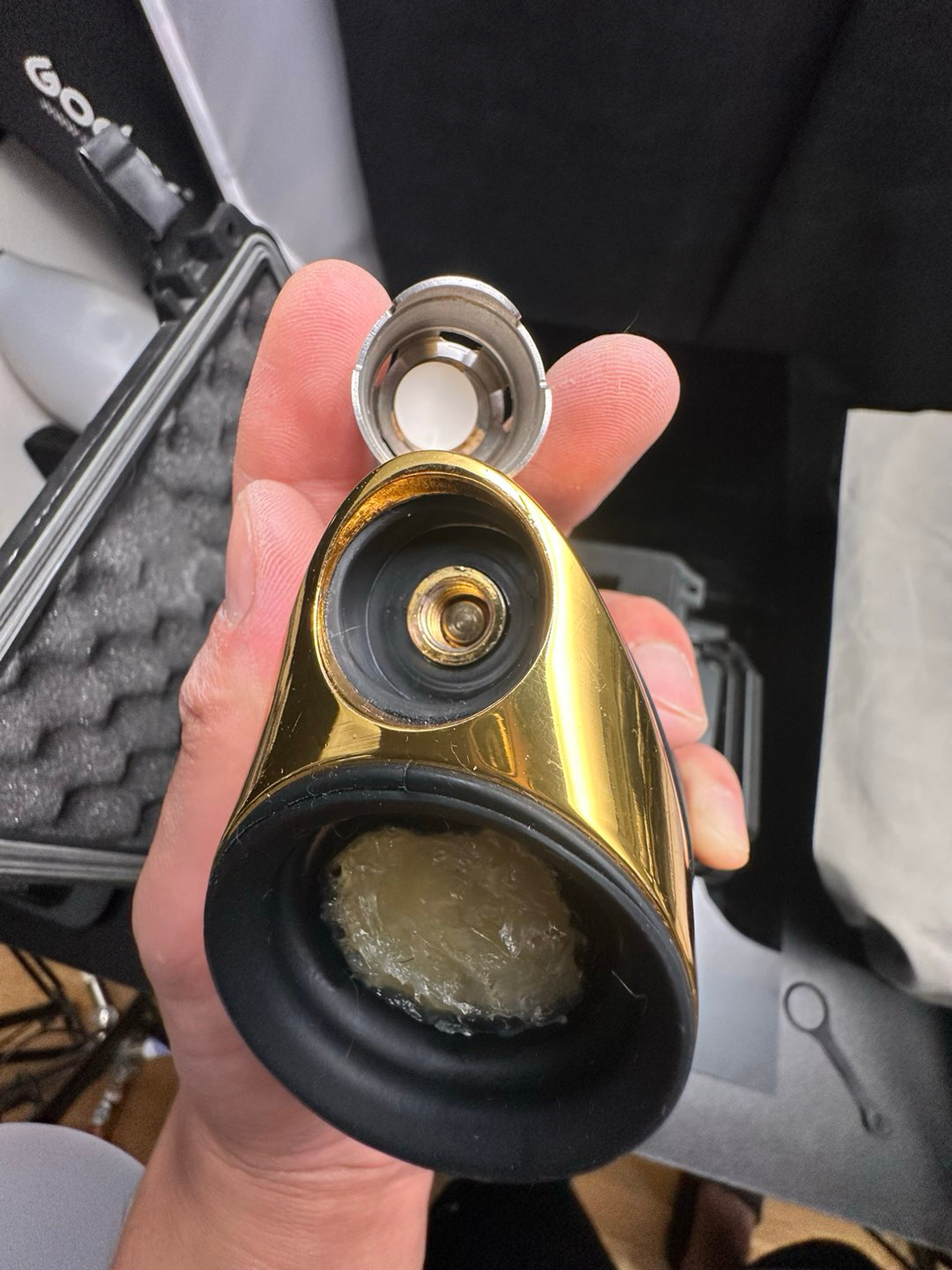 Preview pic of Puffco Peak - Phantom Edition