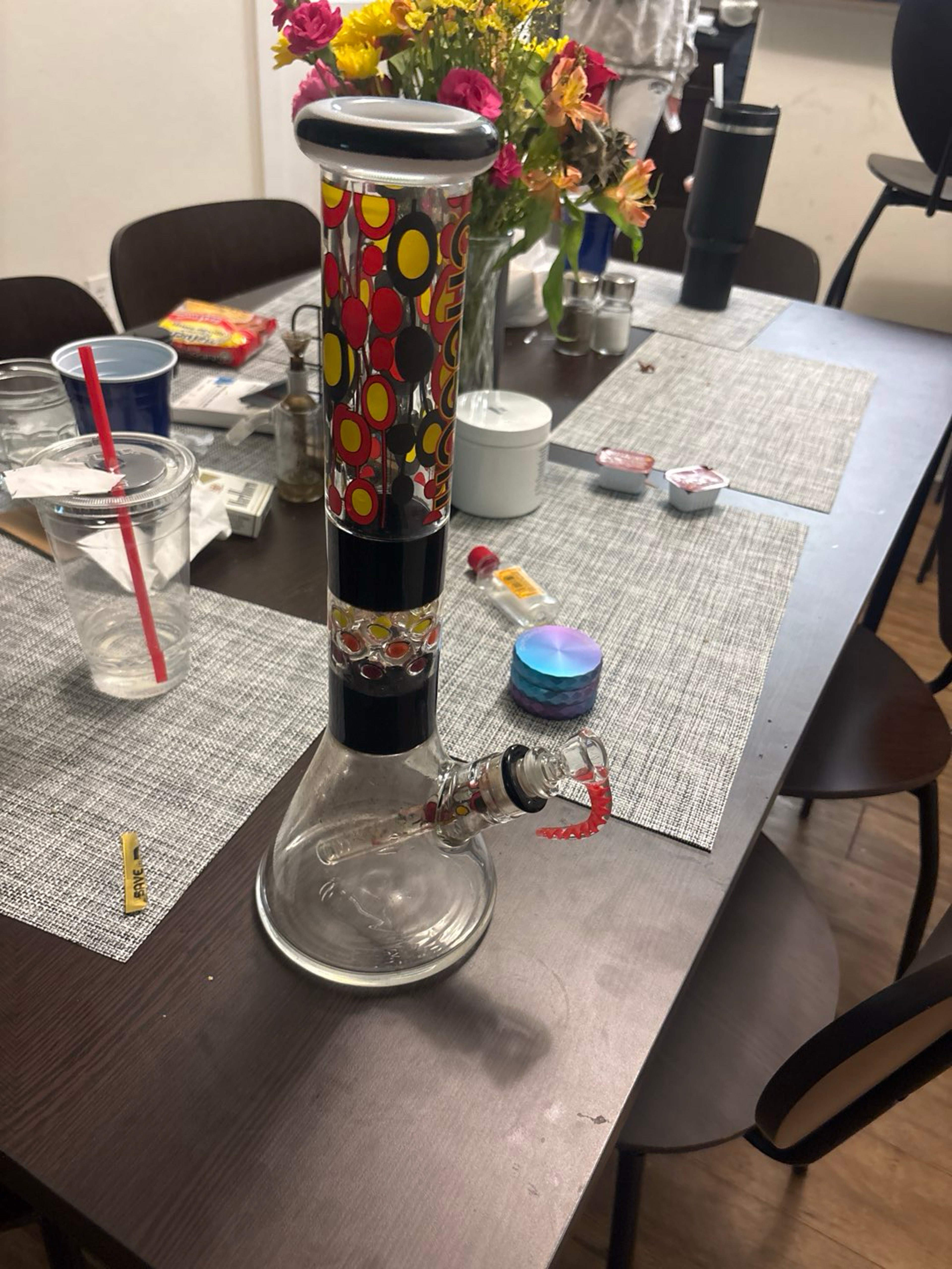 Preview pic of Cheech bong 15in tall