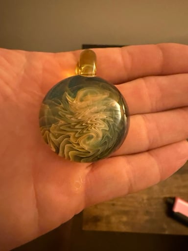 Preview pic of AR 17 Glass pendant