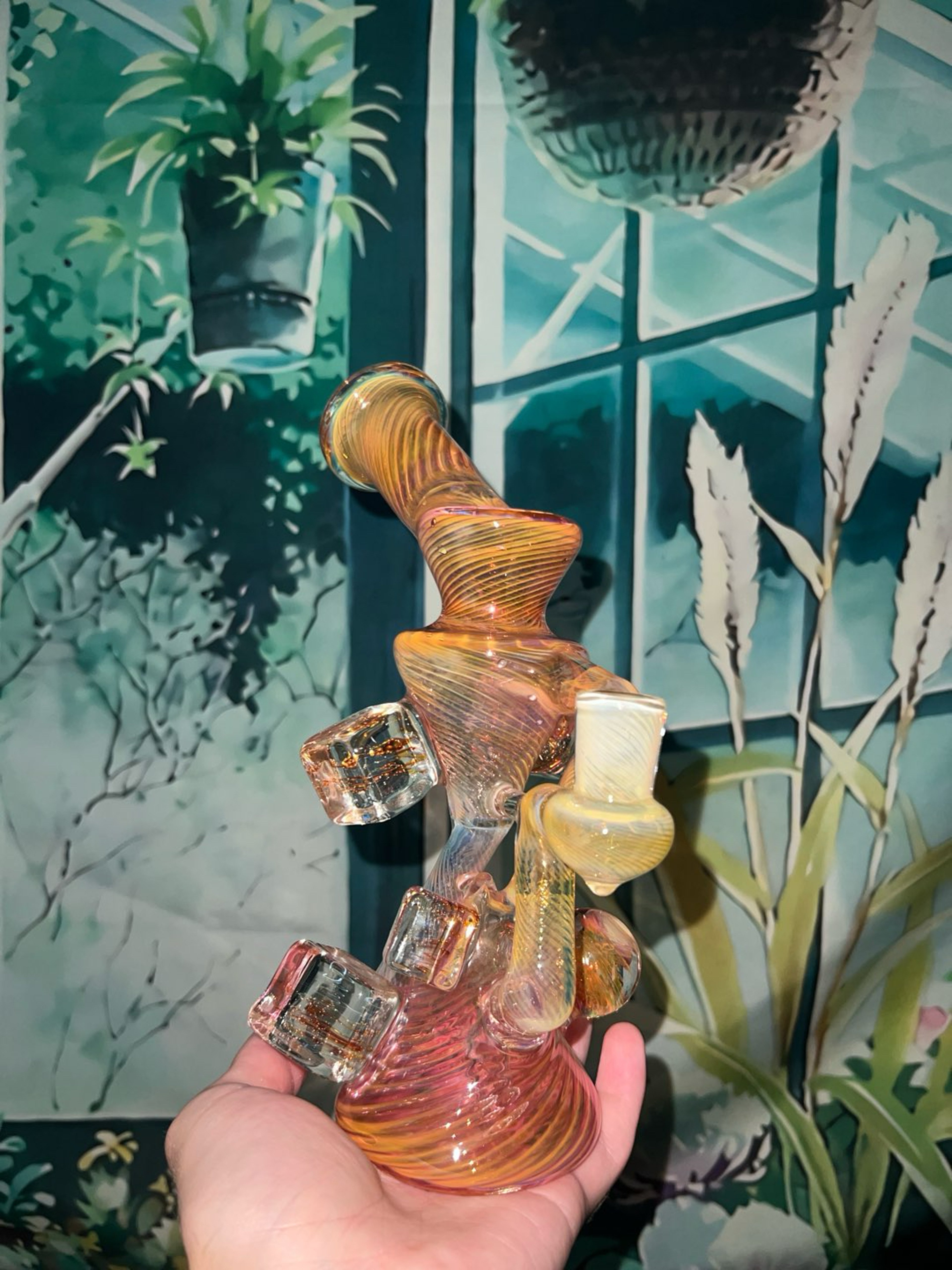 Preview pic of Fat pinky fumed recycler