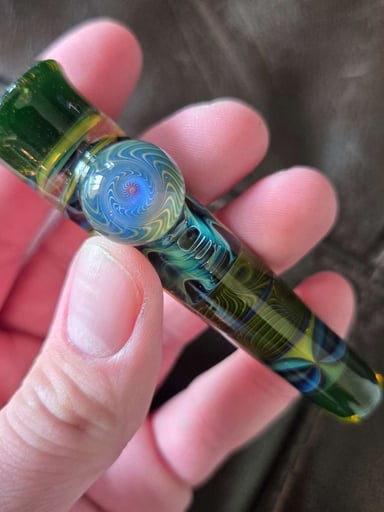 Preview pic of Royals Glass Fume Chillum