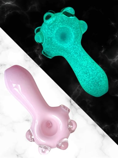 Preview pic of Opaque Baby Pink 🎀💗 with Bright Aqua Glow in the Dark Marbled Pipe