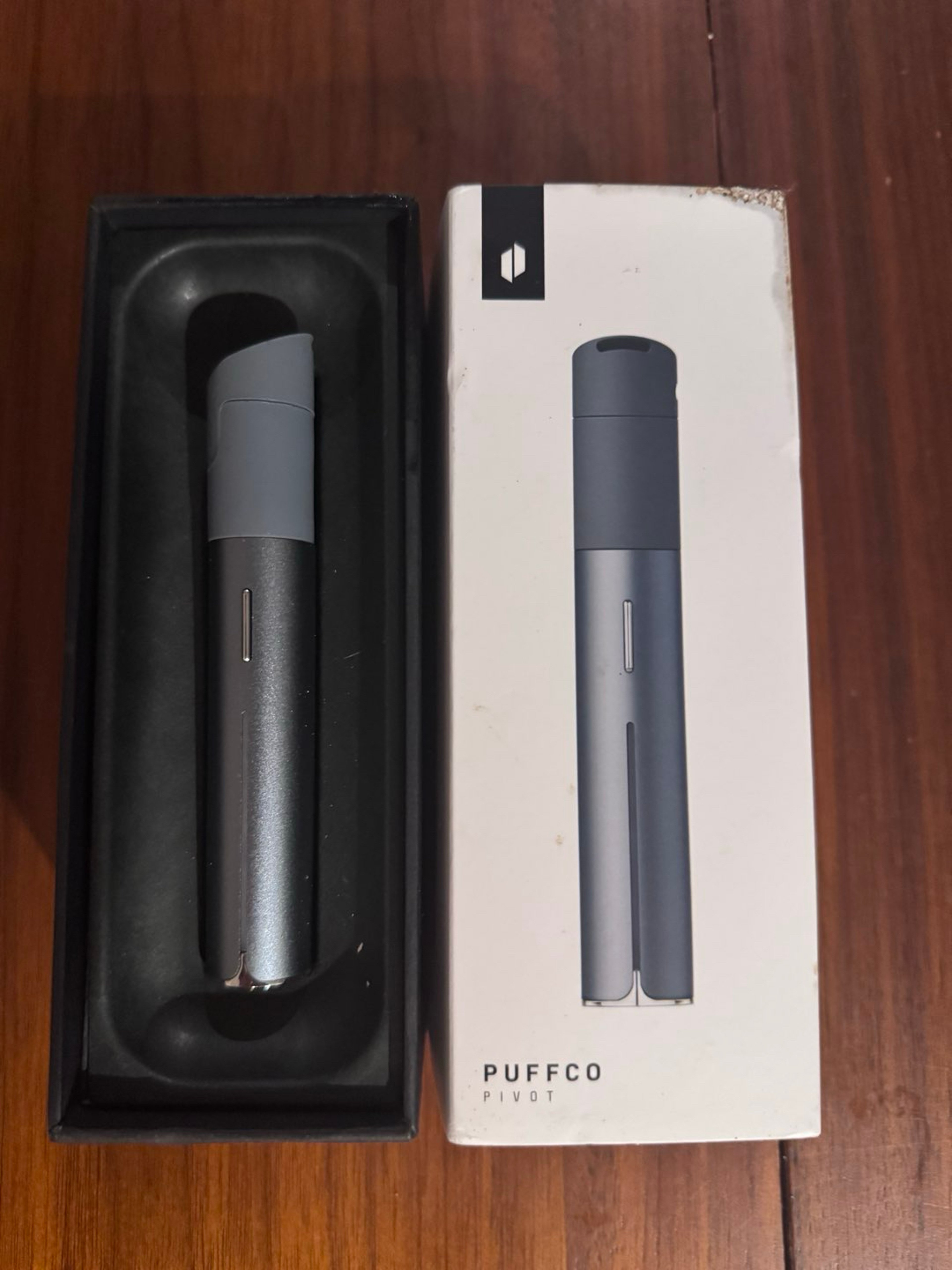 Puffco Pivot (New) image 0