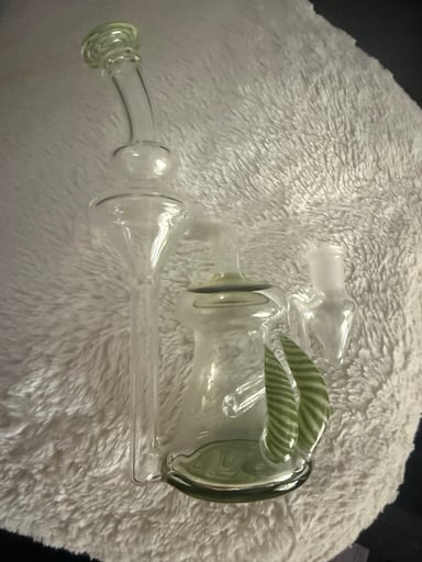Preview pic of Oj flame worked recycler