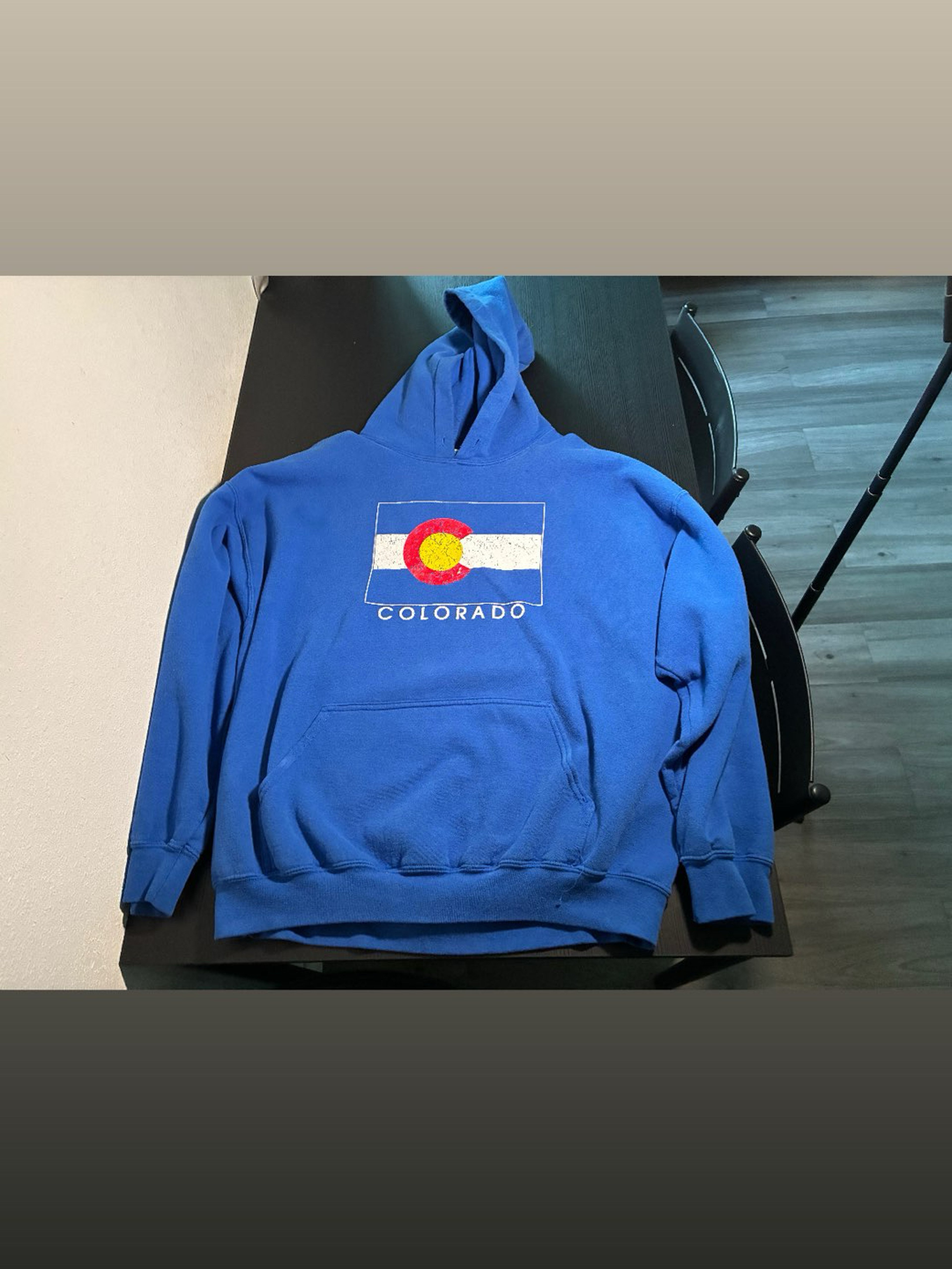 Preview pic of XL Colorado Hoodie 💙