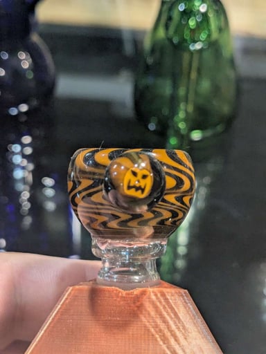 Preview pic of Halloween Pumpkin slide