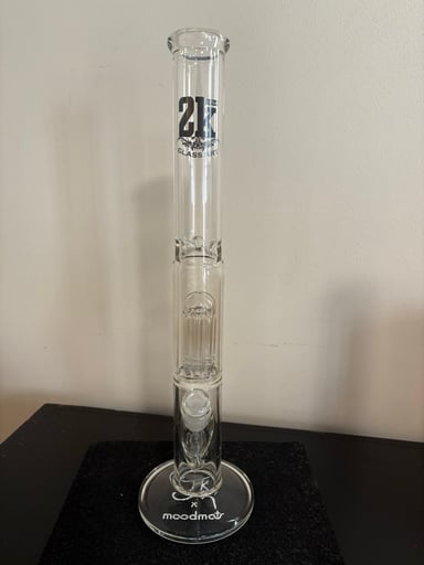 Preview pic of 2k Glass Art Tube