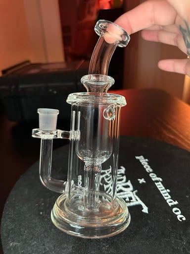 Preview pic of Leisure glass
