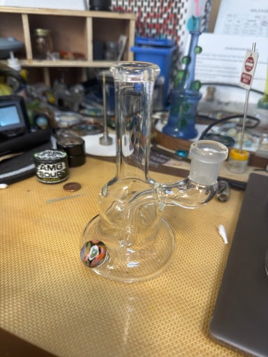 Preview pic of 2hole