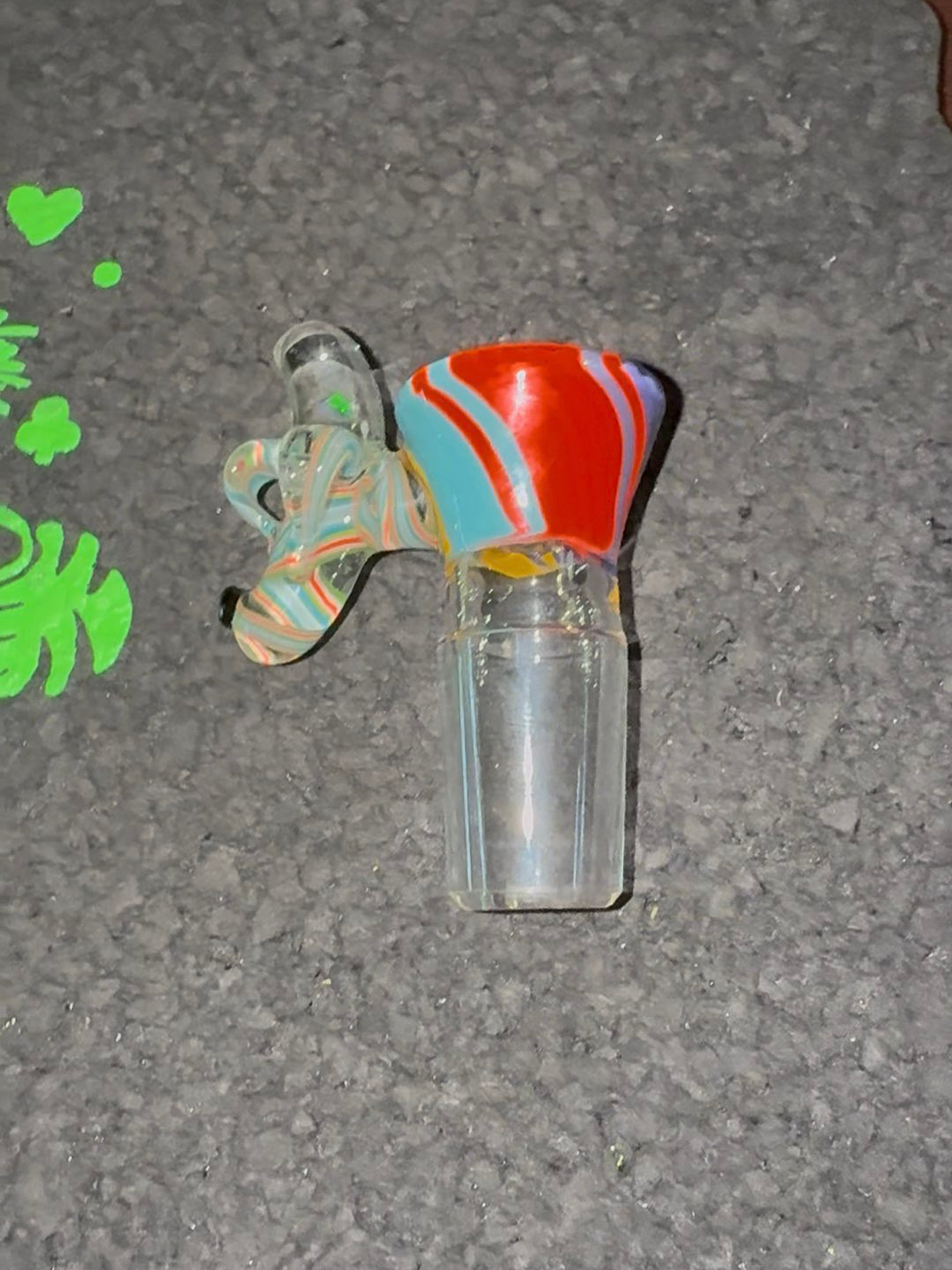 Preview pic of Dippy glass banana bowl
