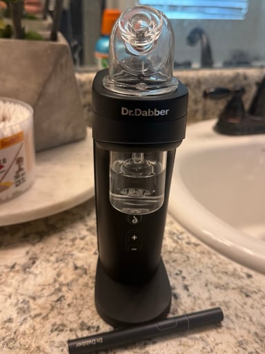 Preview pic of Like new Dr dabber switch 2