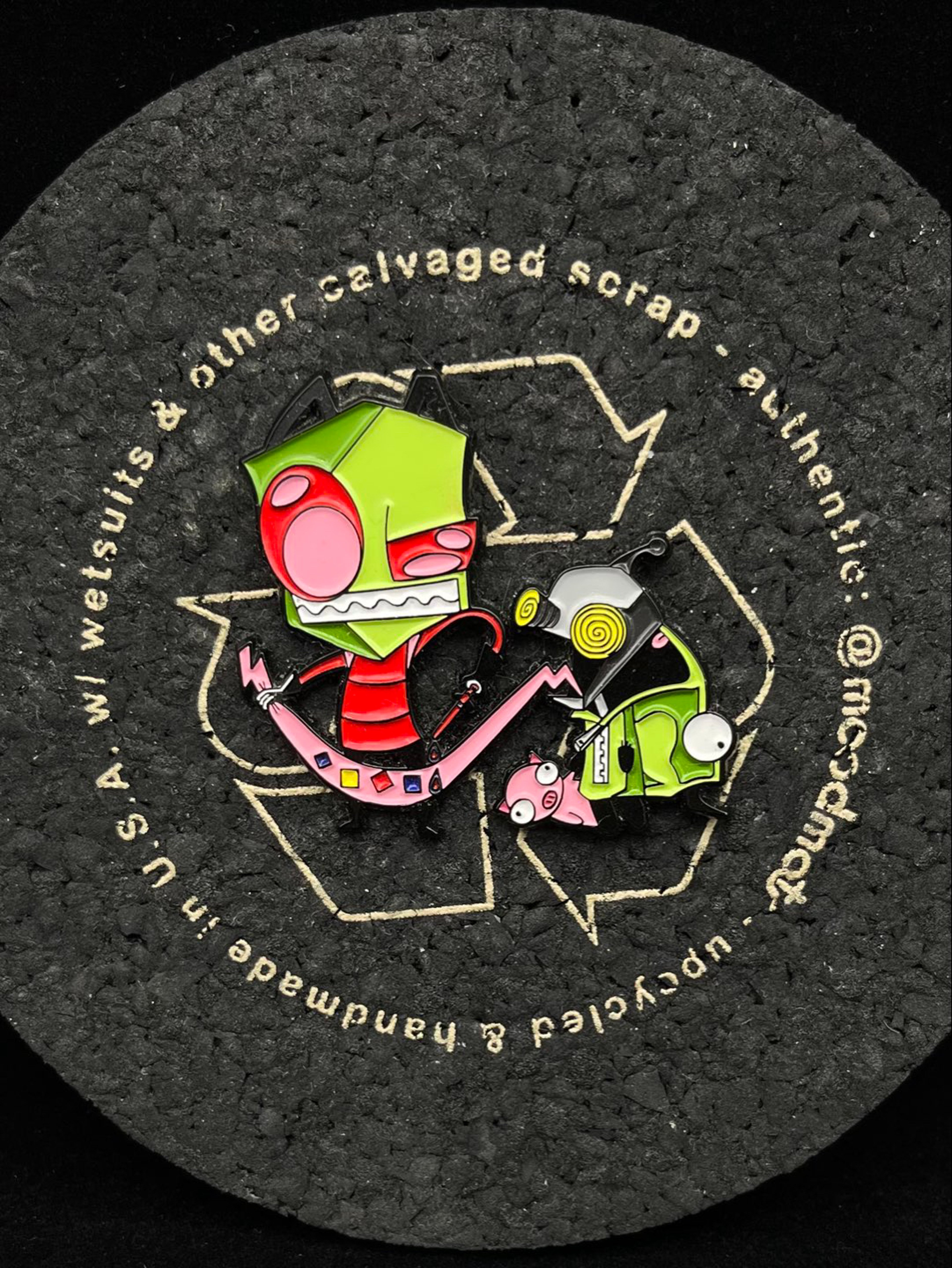 Preview pic of Invader Zim Pin by Retro Sloth