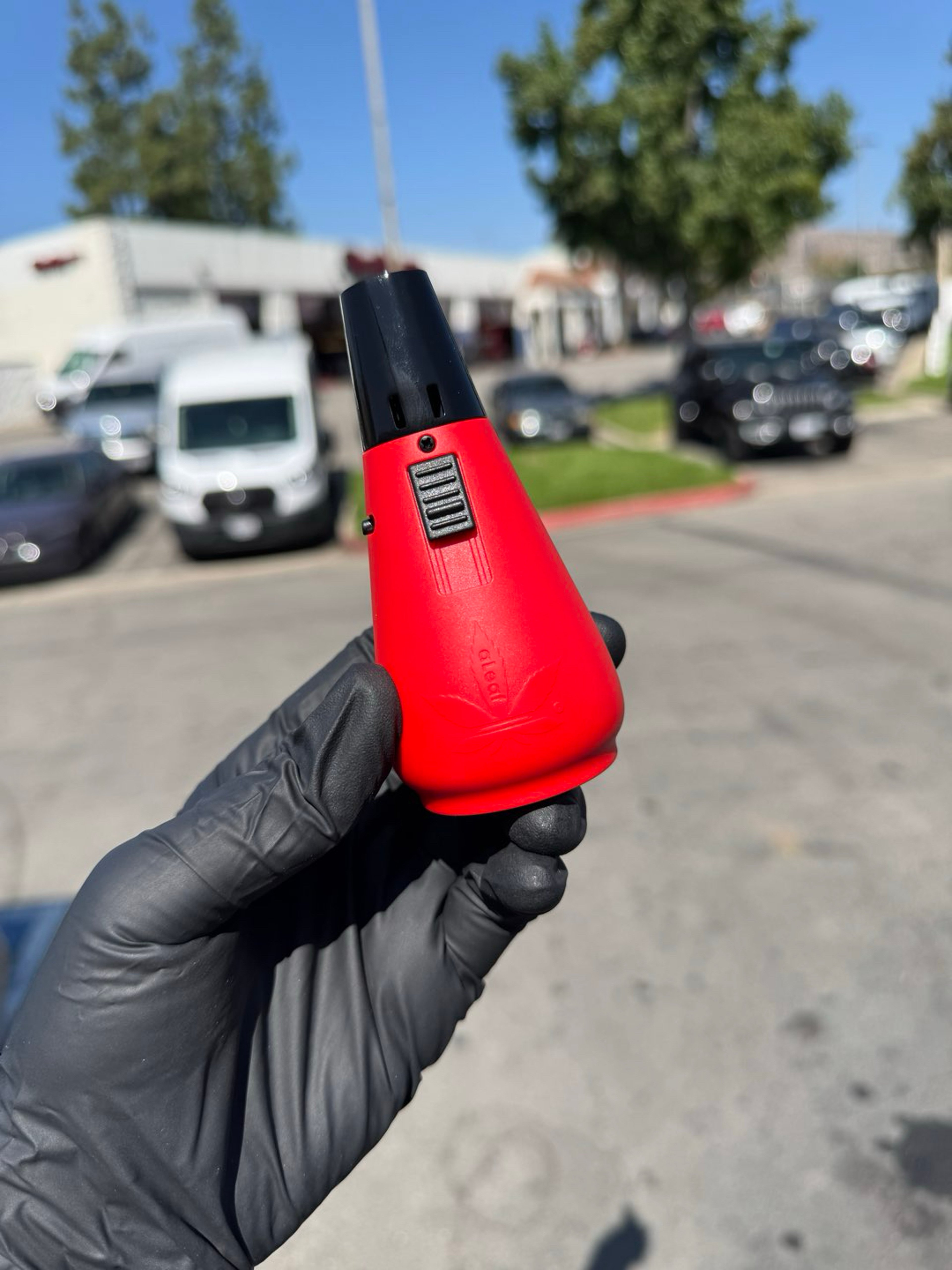 Preview pic of Aleaf red torch