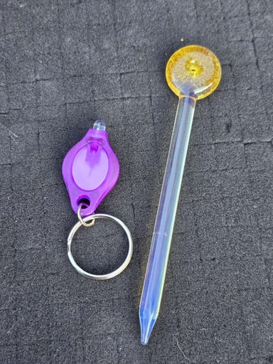 Preview pic of UV Reactive Dabber