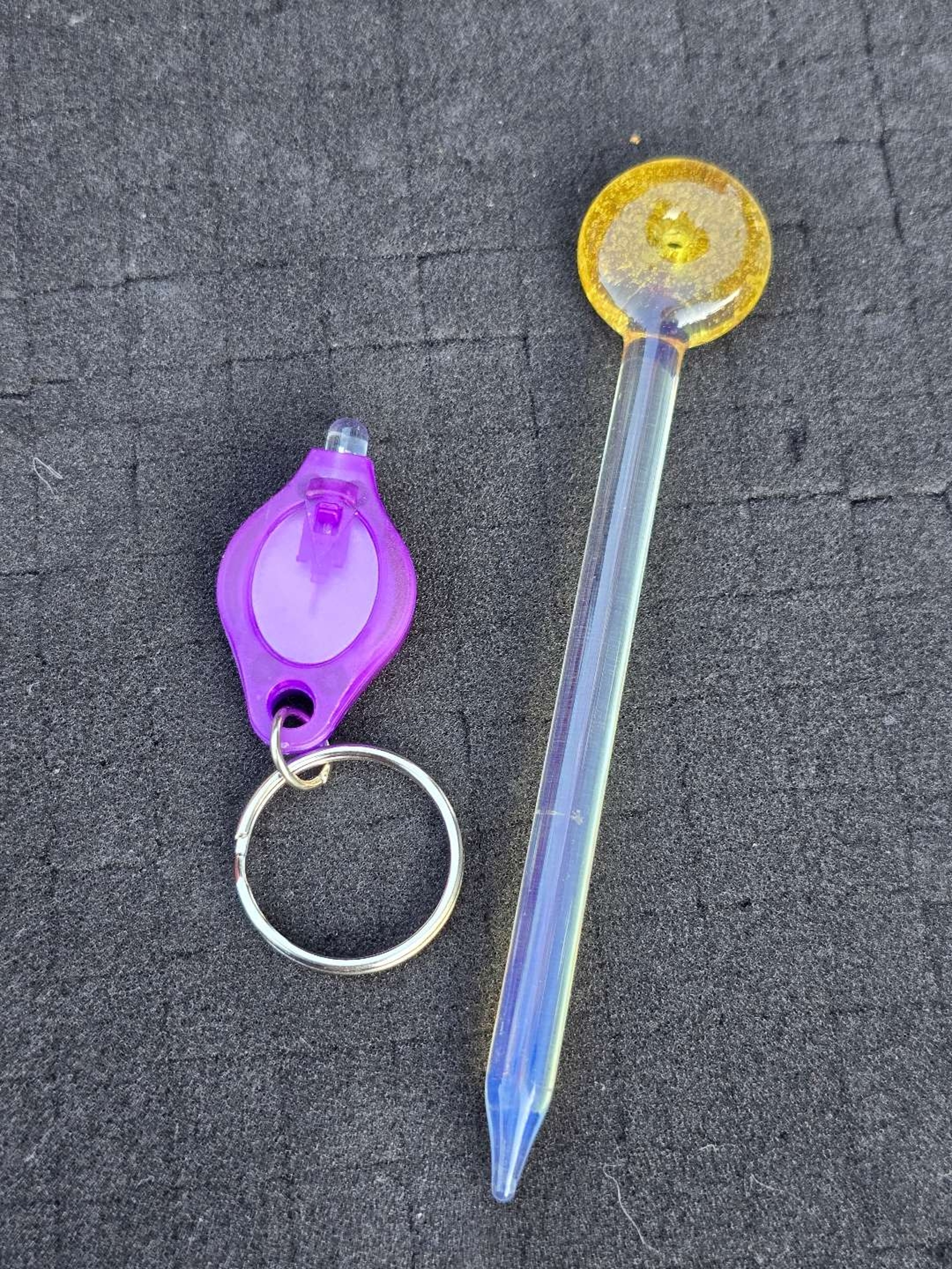 UV Reactive Dabber image 0