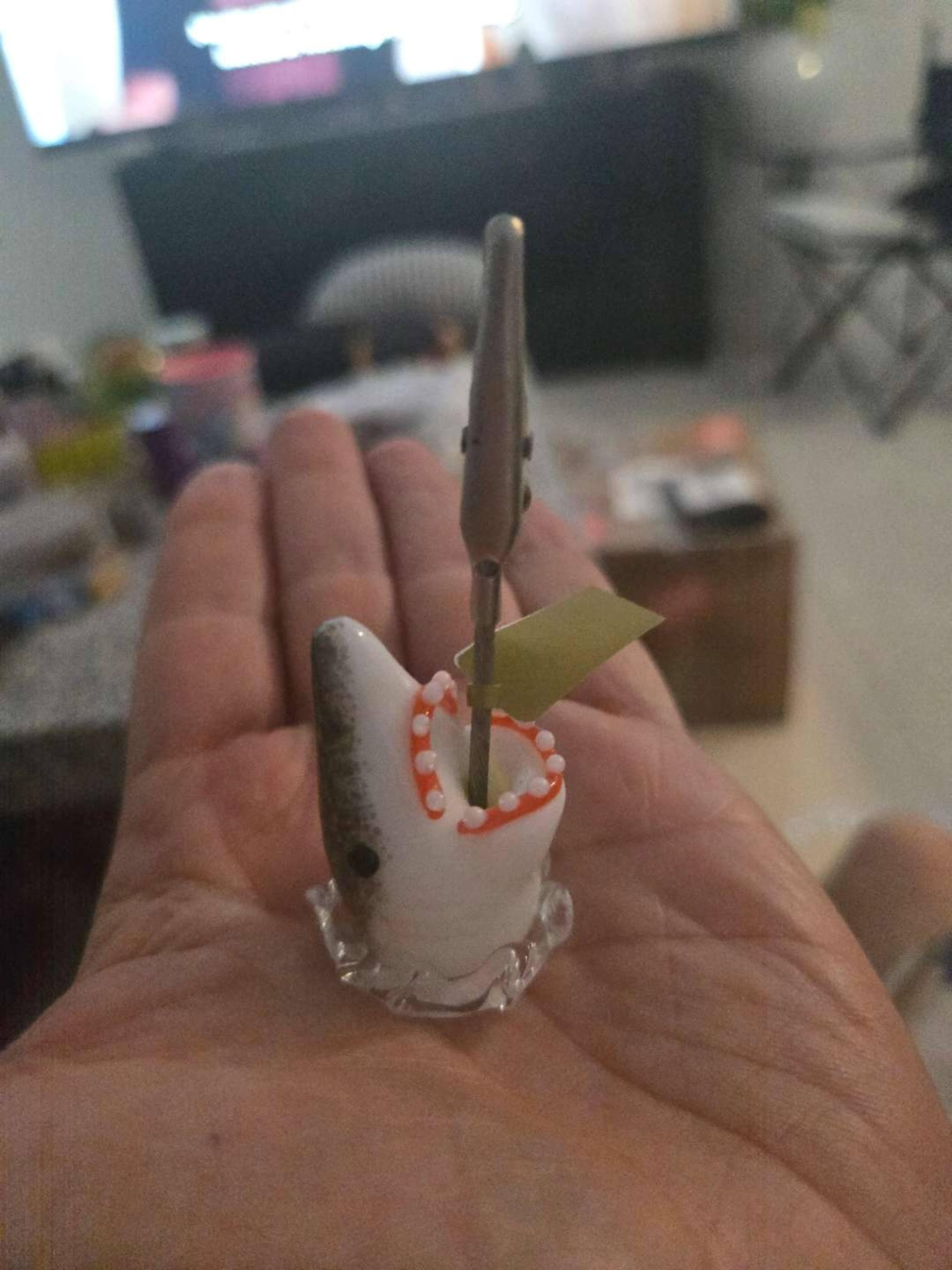 Preview pic of Roach Clip Shark brand new Jaws