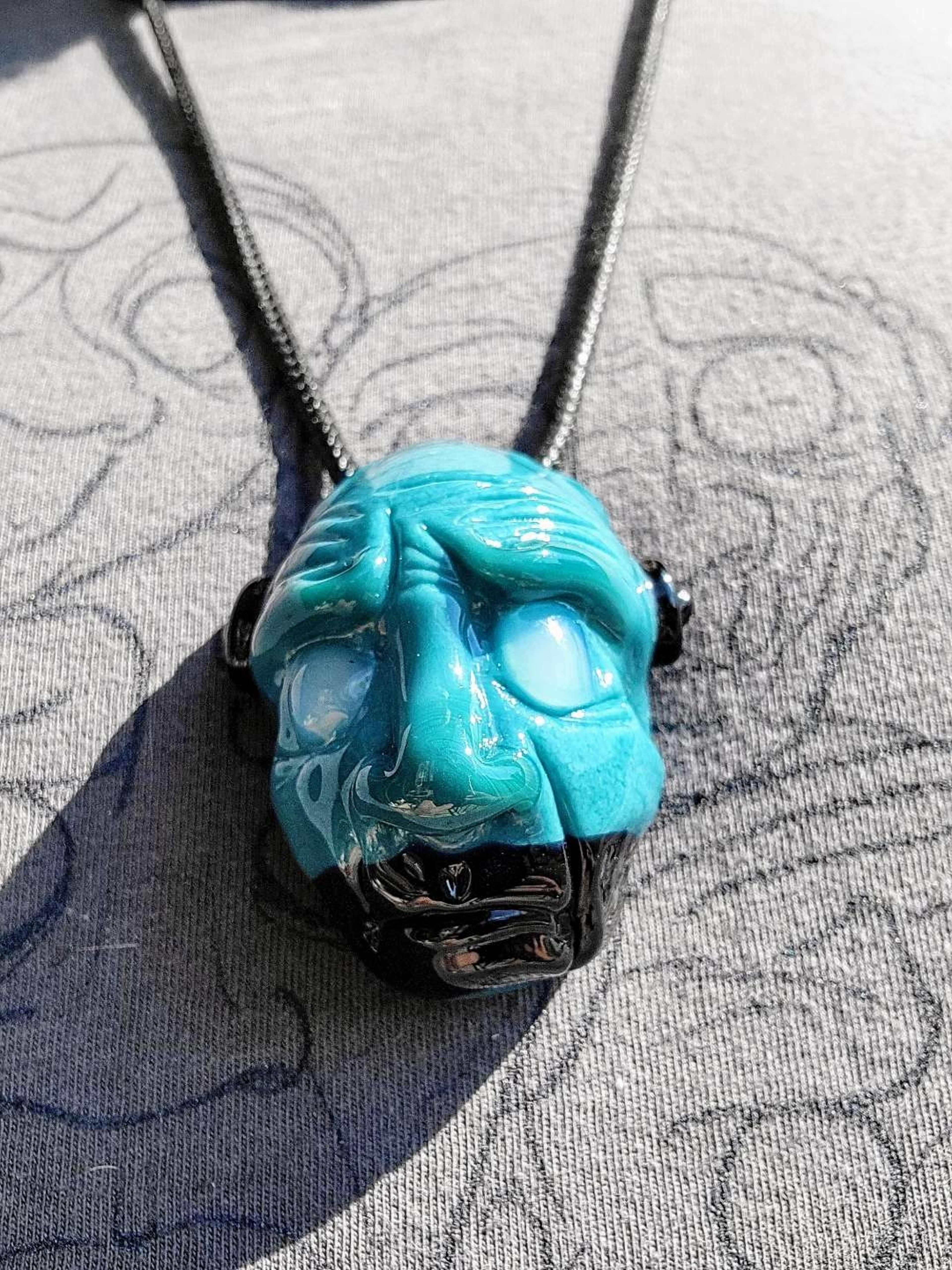 Preview pic of R3GIS wanderer pemdant