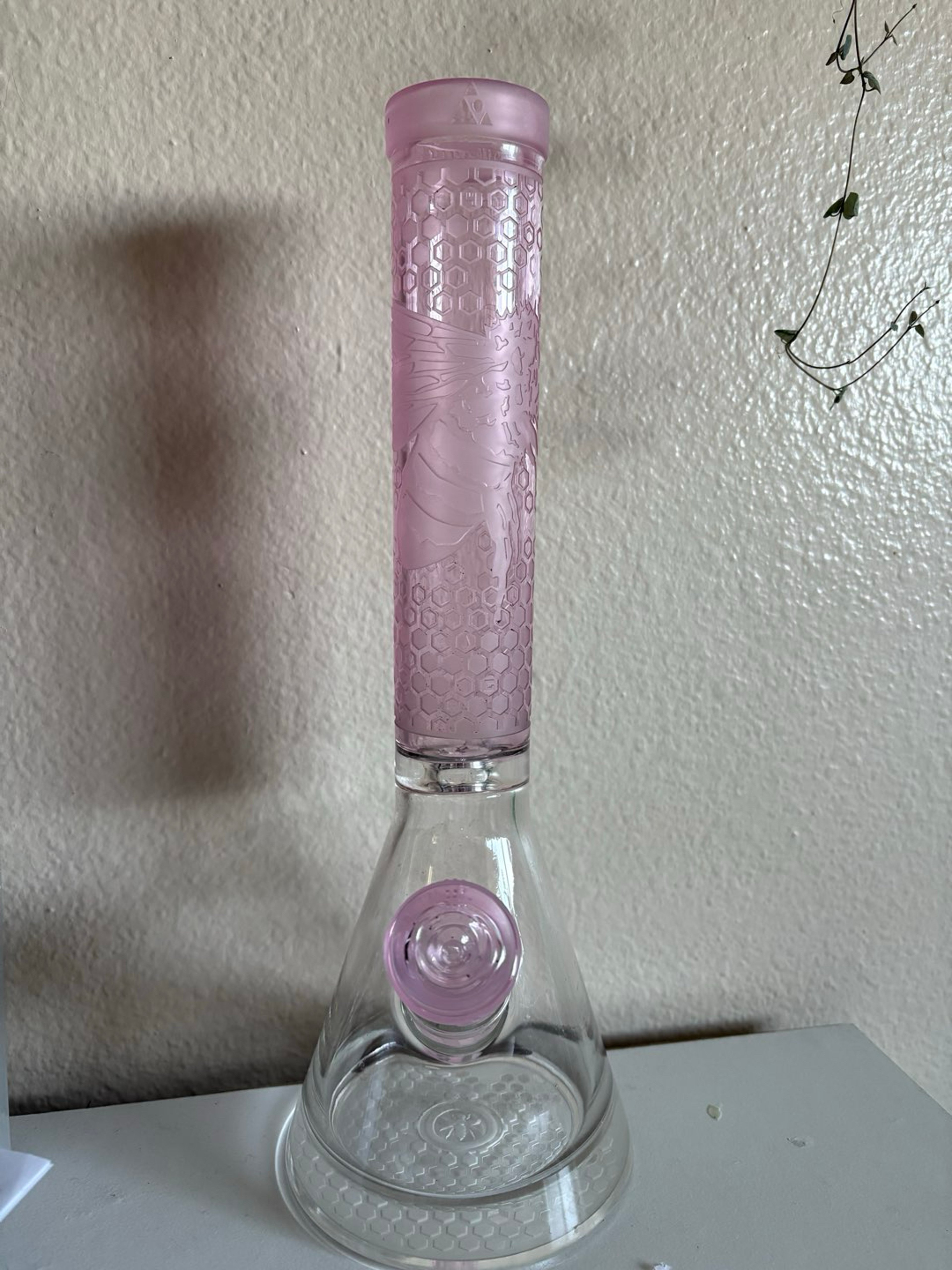 Beehive Bong image 0