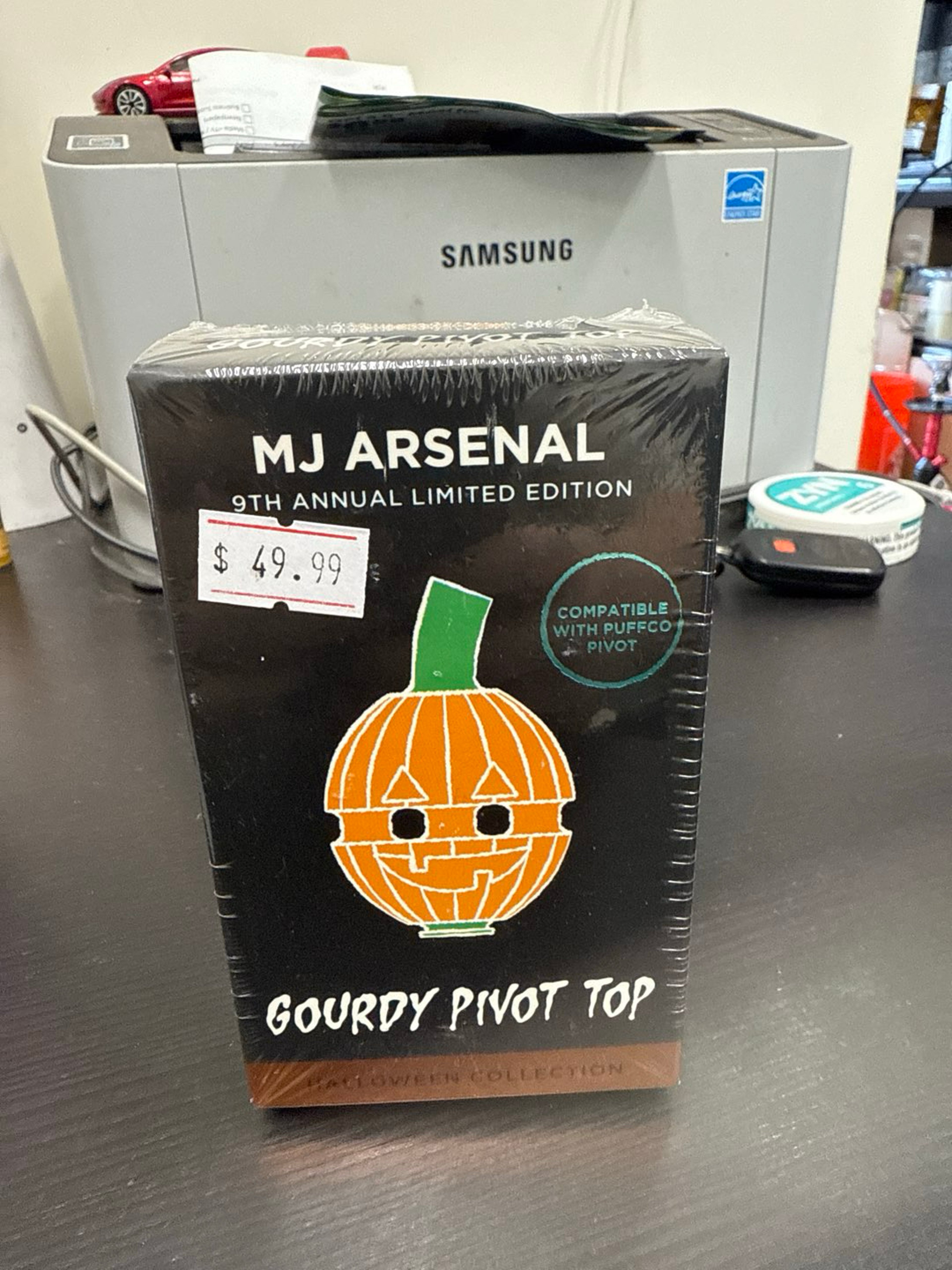 Preview pic of Mj Arsenal Gourdy Pivot Top 2025 Halloween