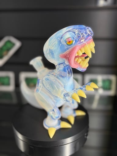 Preview pic of Elbo moonstone raptor