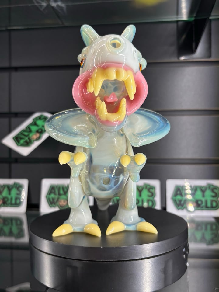 Elbo cfl dilophosaurus rig | Shop Elbo on GlassPass
