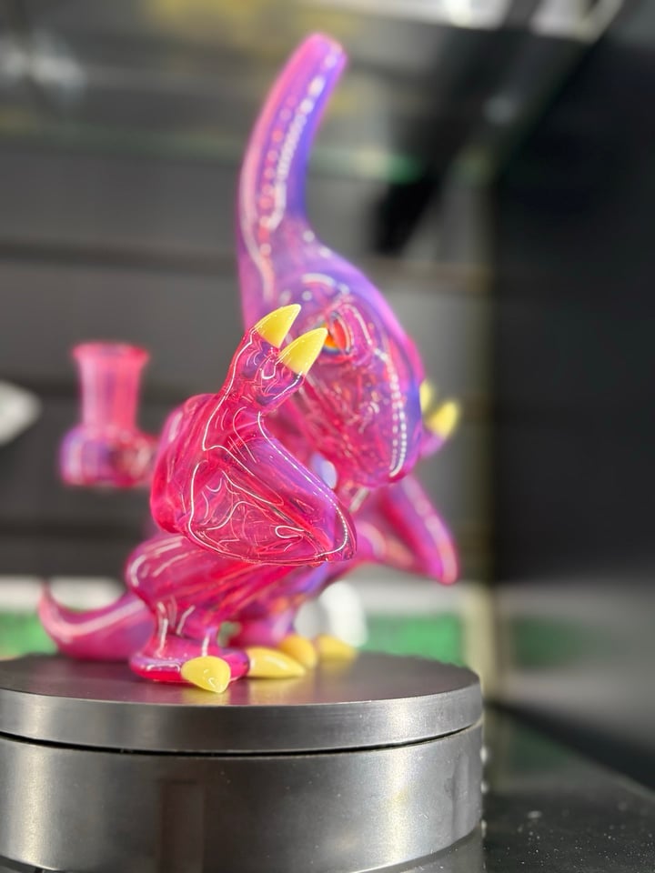 Elbo telamagenta recylerdactyl rig | Shop Elbo on GlassPass