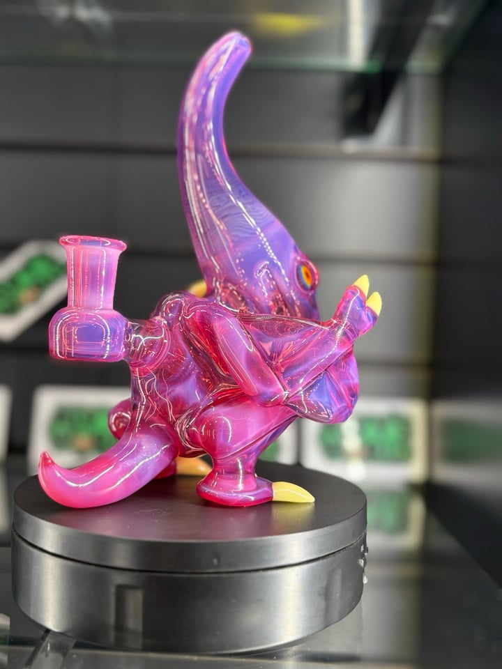 Elbo telamagenta recylerdactyl rig | Shop Elbo on GlassPass