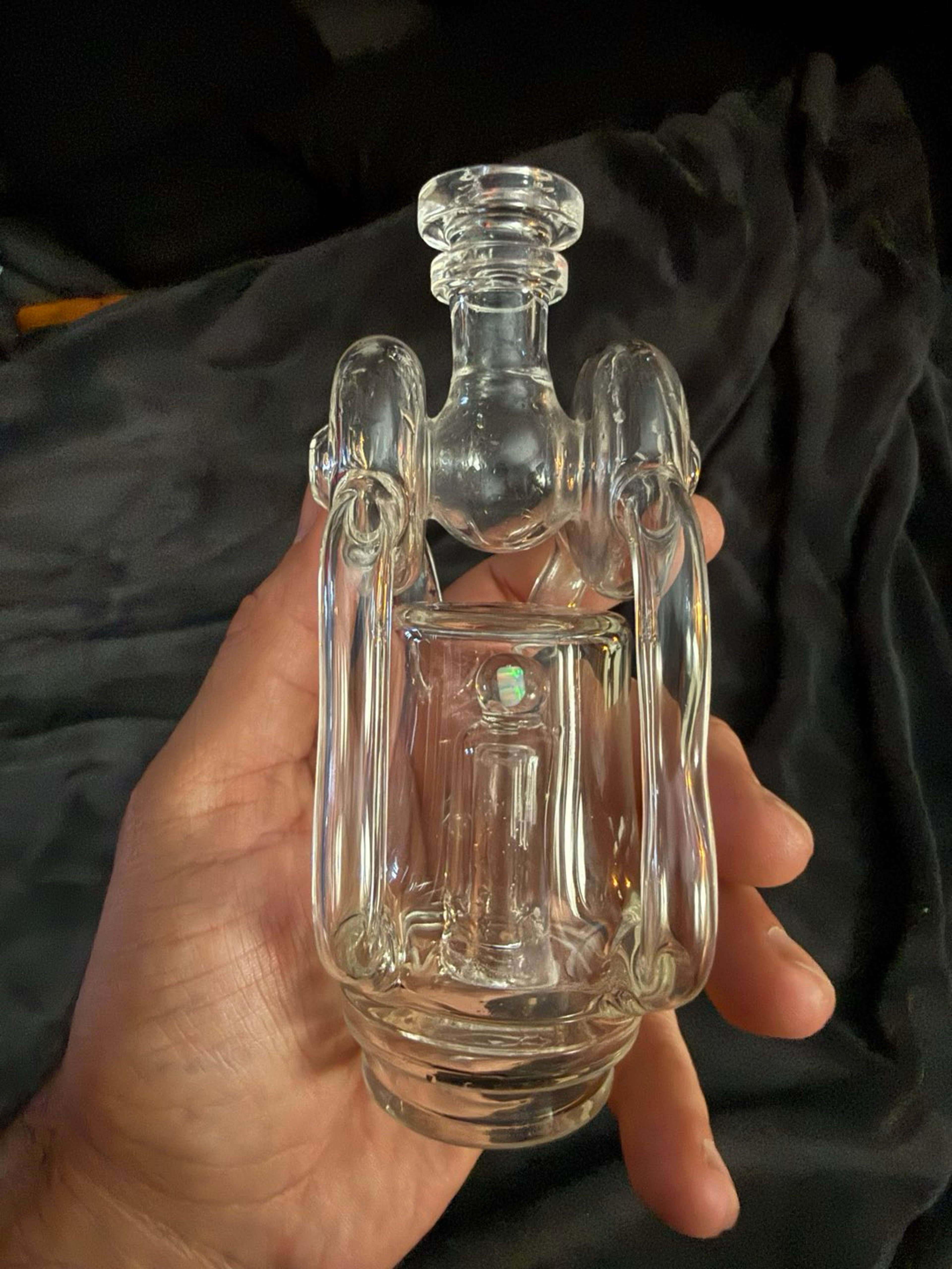 Preview pic of Ery Glass puffco water top