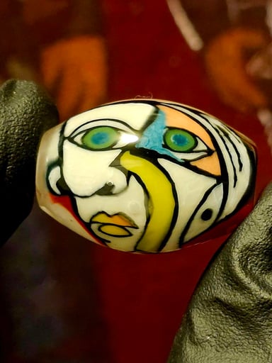 Preview pic of Middleton glass Picasso bead