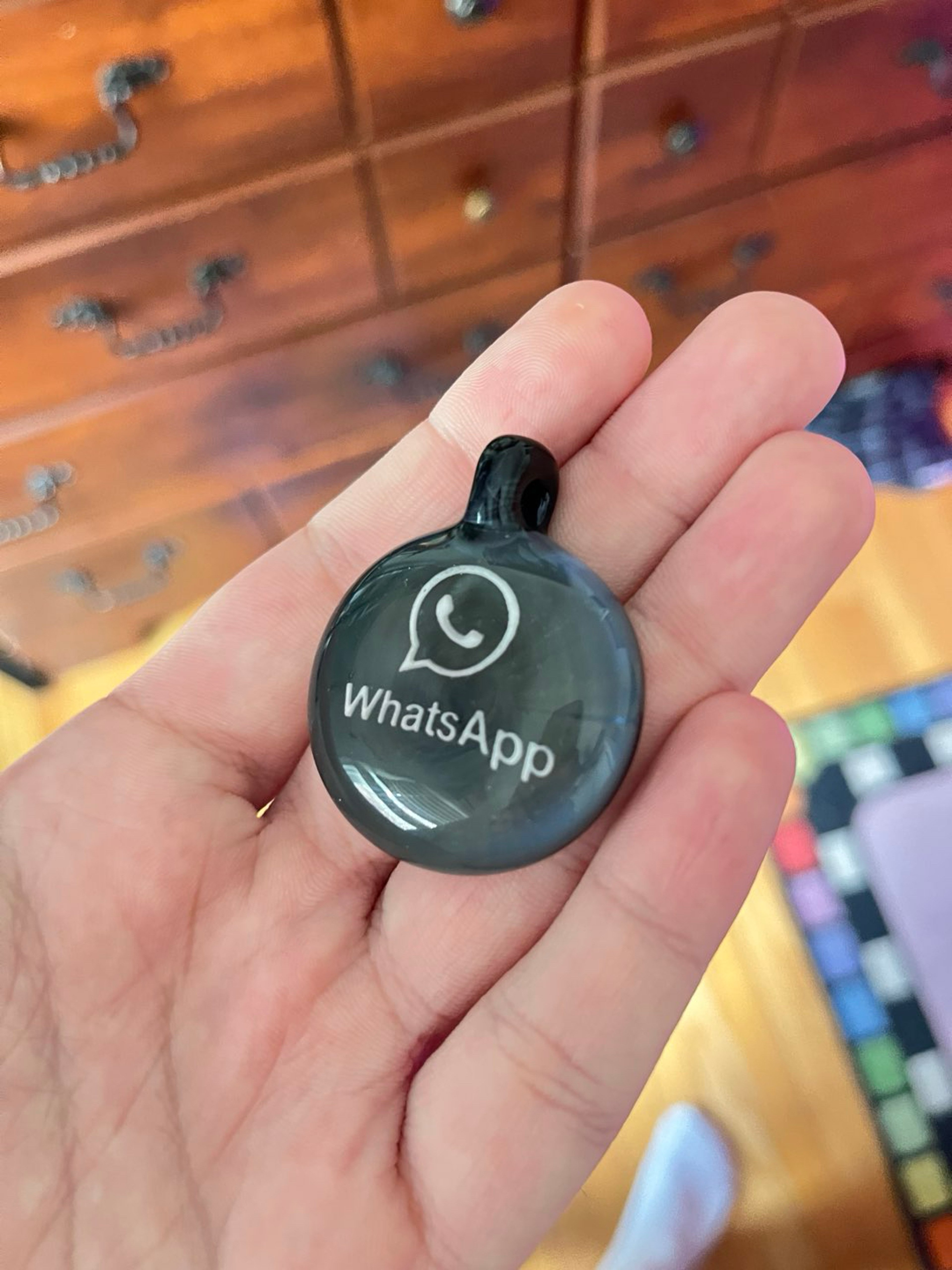 Preview pic of Kinda WhatsApp Pendant