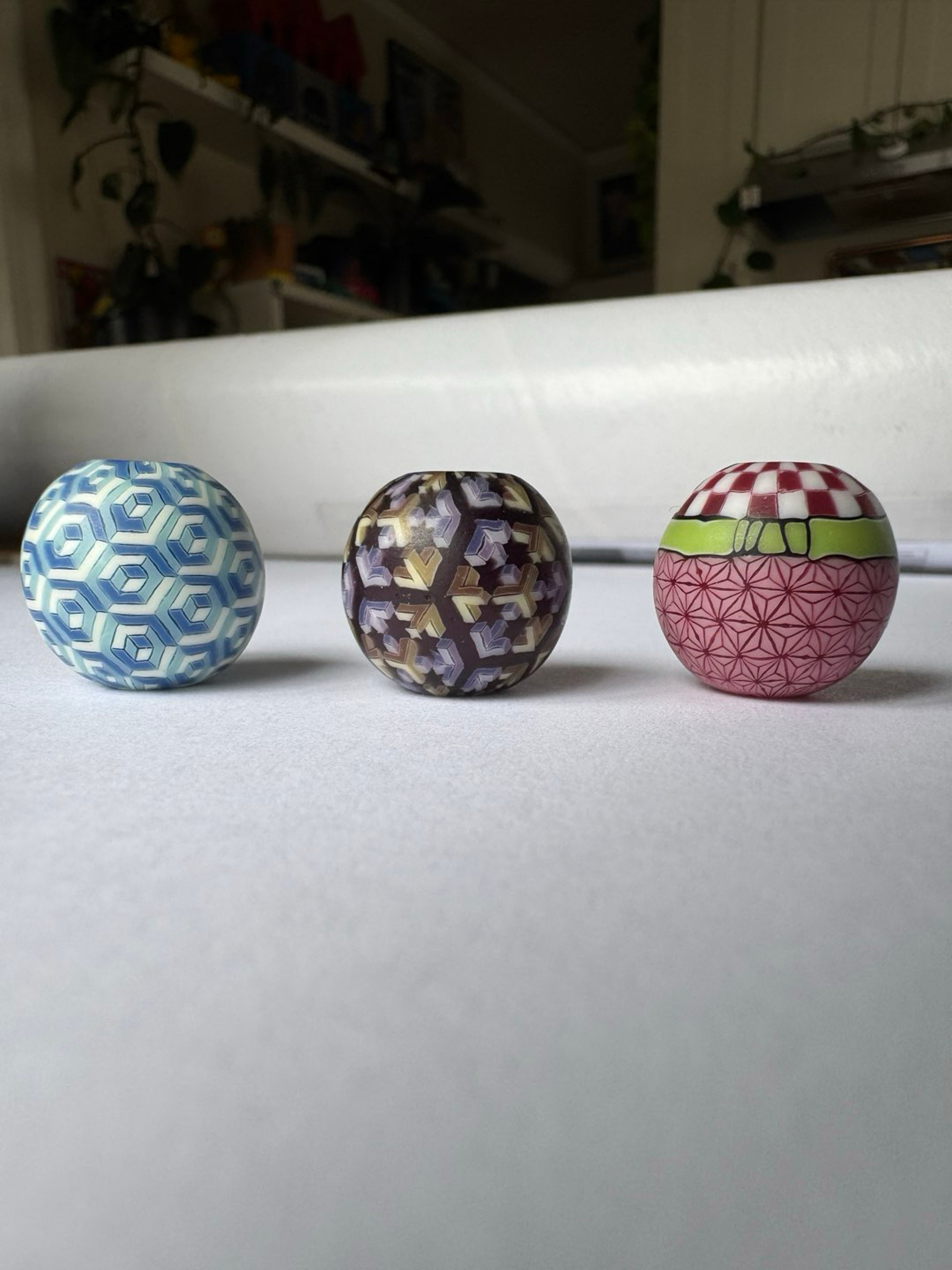 Preview pic of Tonbodama Shokunin Beads