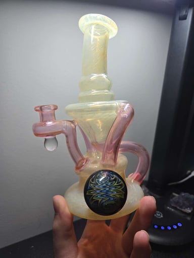 Preview pic of 2023 sweet feet fumed dual uptake recycler