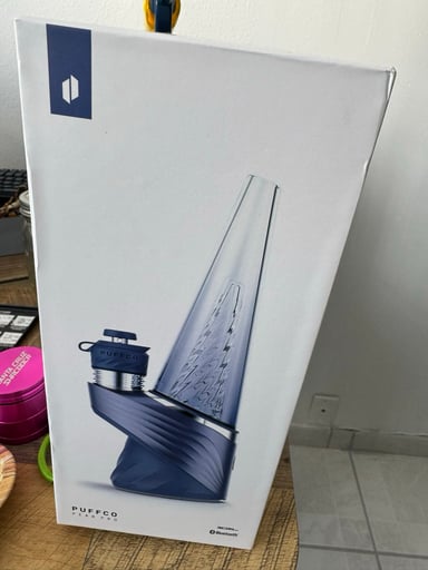Preview pic of Puffco peak pro