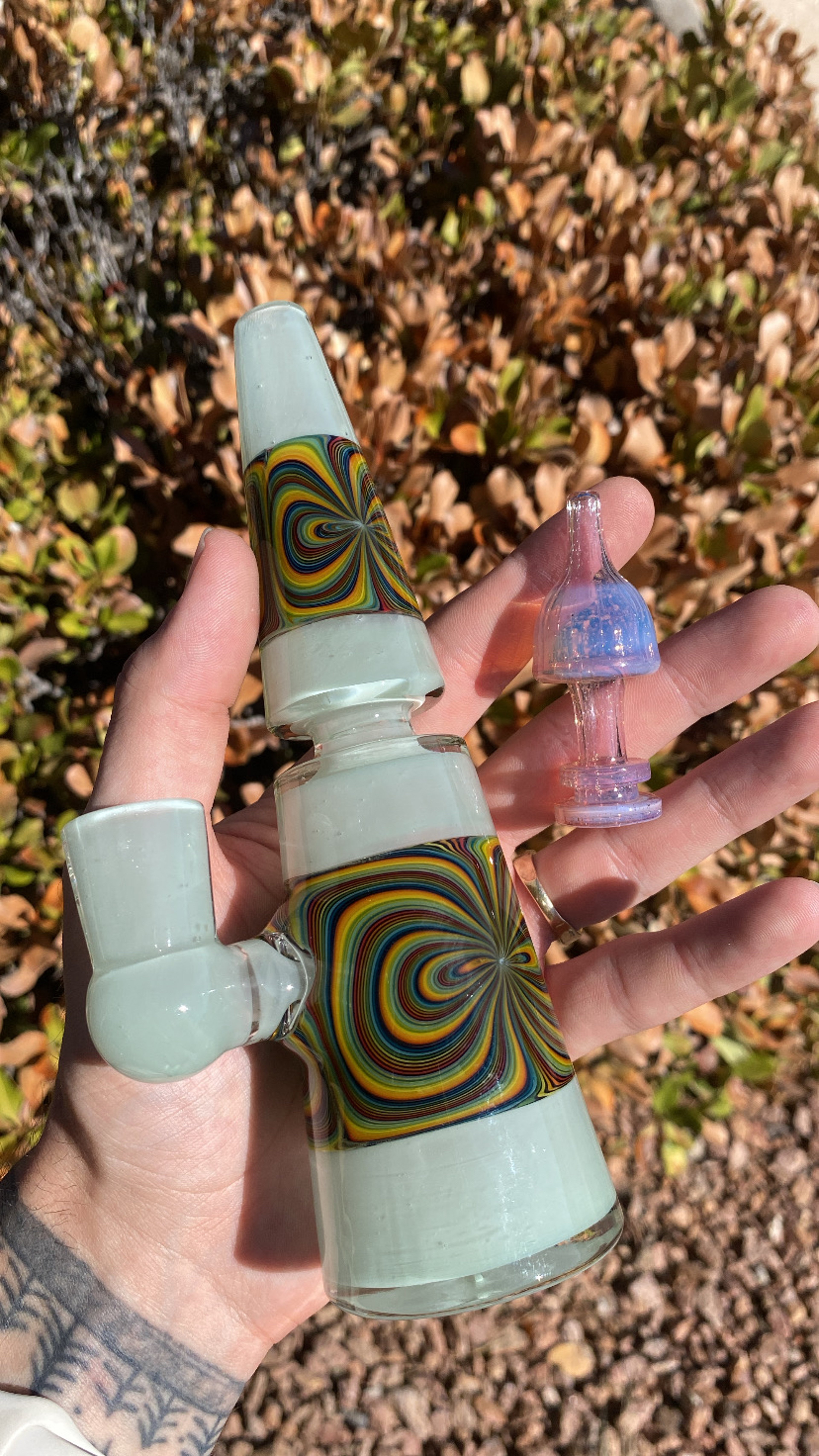 Whitlock Glass Battle Cruiser & Jon G Glass bubble cap image 0