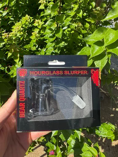 Preview pic of Bear quartz hourglass slurper 14mm 45