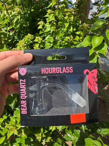 Preview pic of Bear quartz hourglass 14mm 45