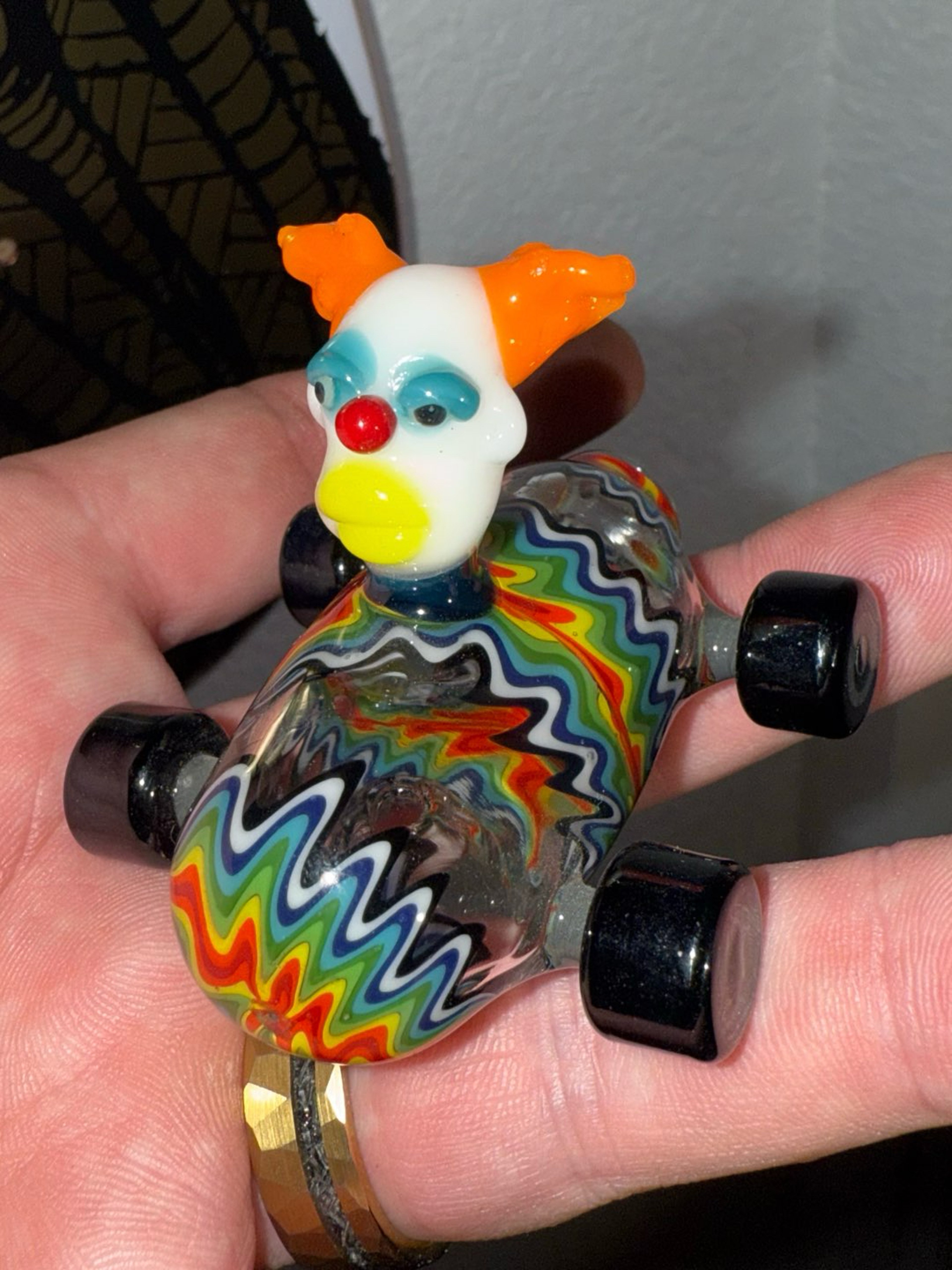 Preview pic of Ethan Windy Clown Race cart dry pipe