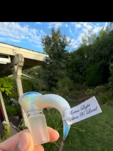 Preview pic of Extra light yellow X lucid fa slide