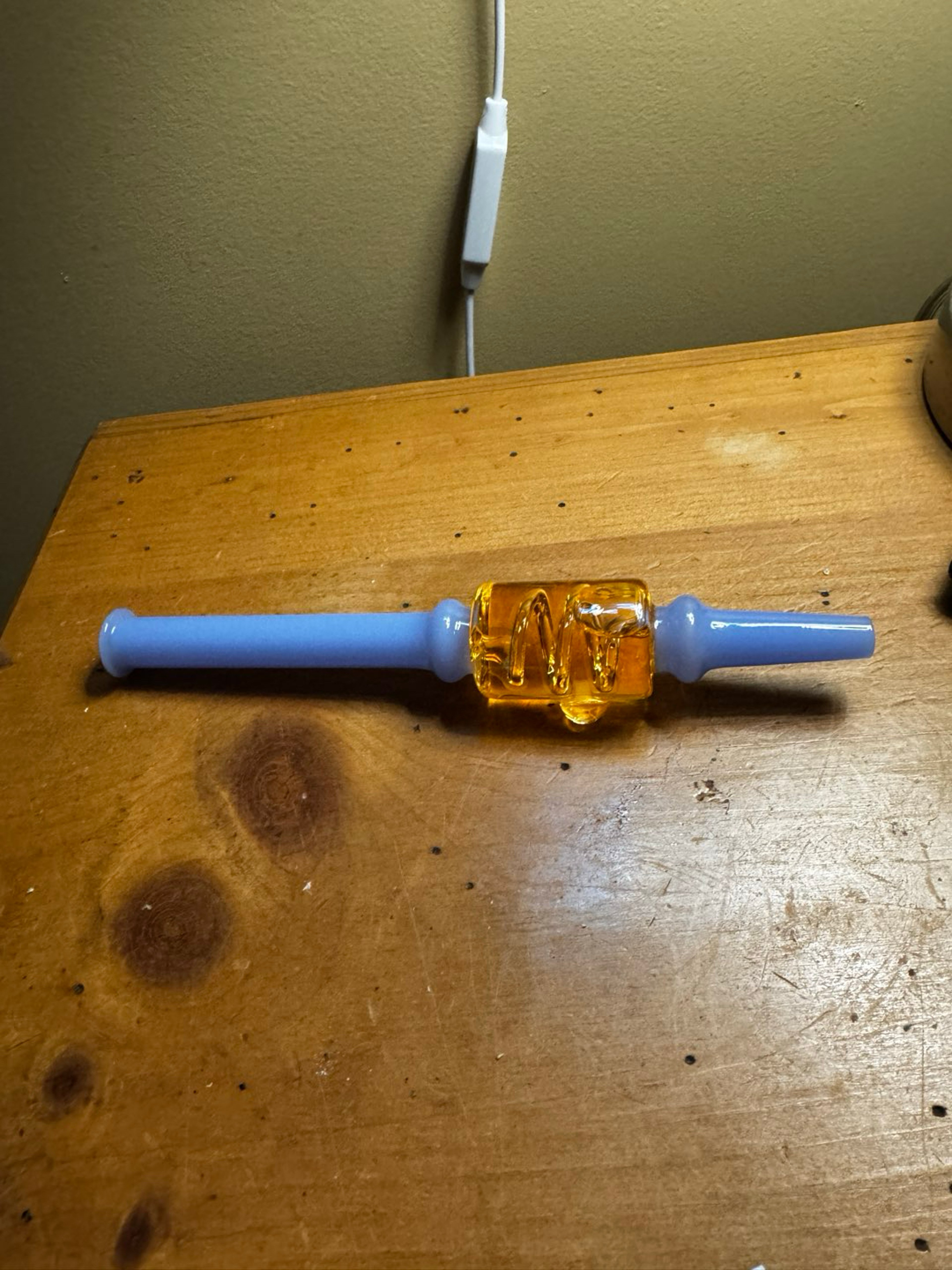 Preview pic of Beautiful nectar collector with small glass container