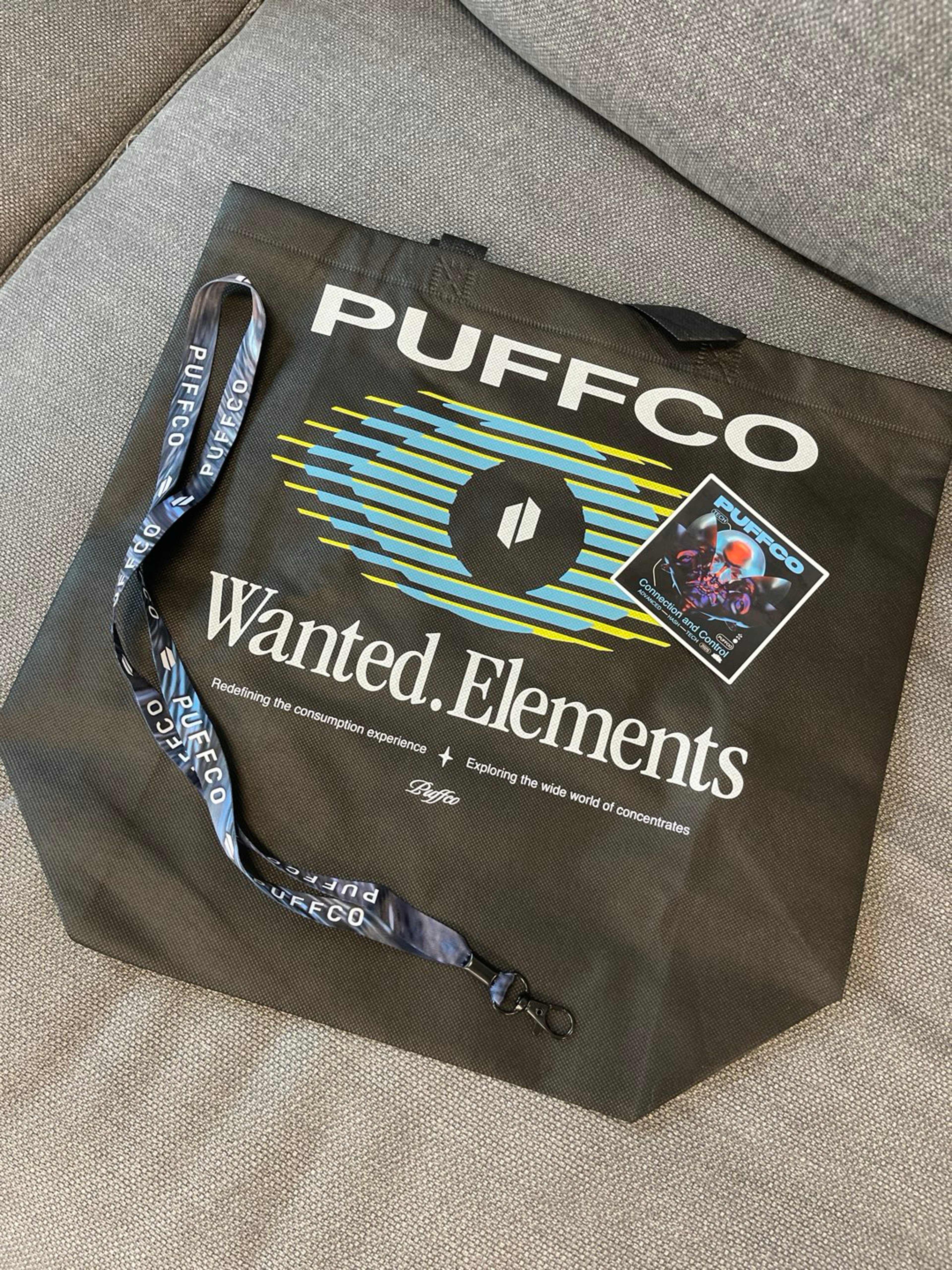 Puffco Tote & lanyard image 0
